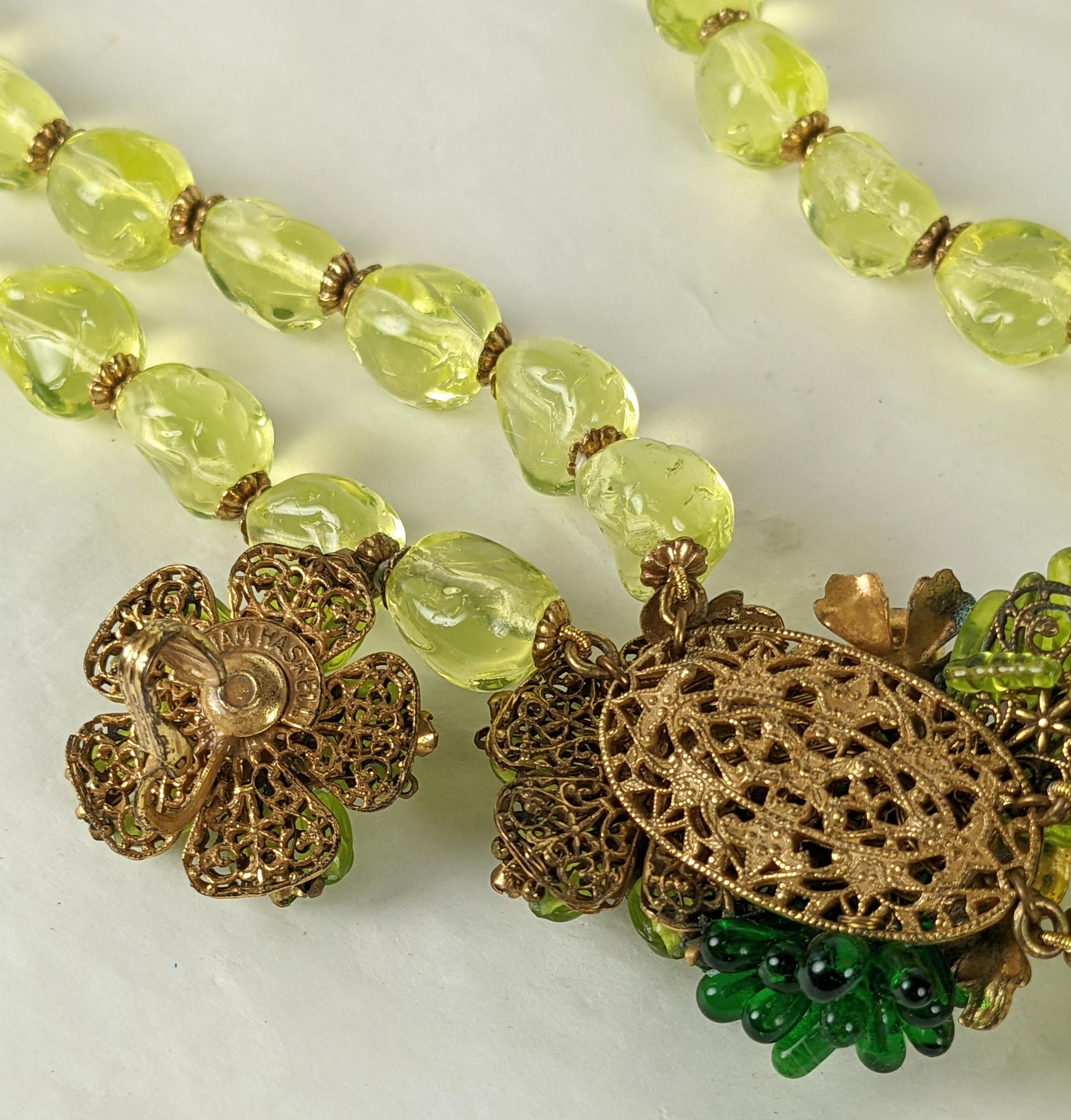 Miriam Haskell Vaseline Glass Pate De Verre Necklace and Earrings In Excellent Condition For Sale In New York, NY