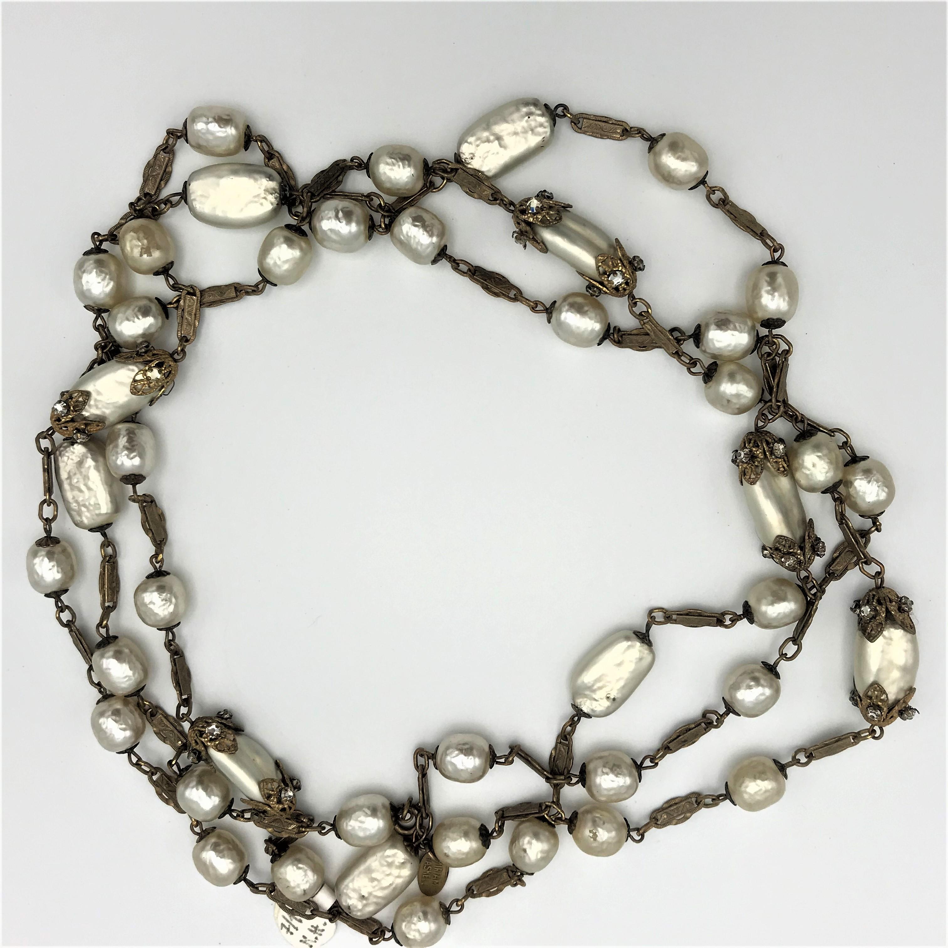 Artiste Miriam Haskell vintage long collier de perles 1950s en vente