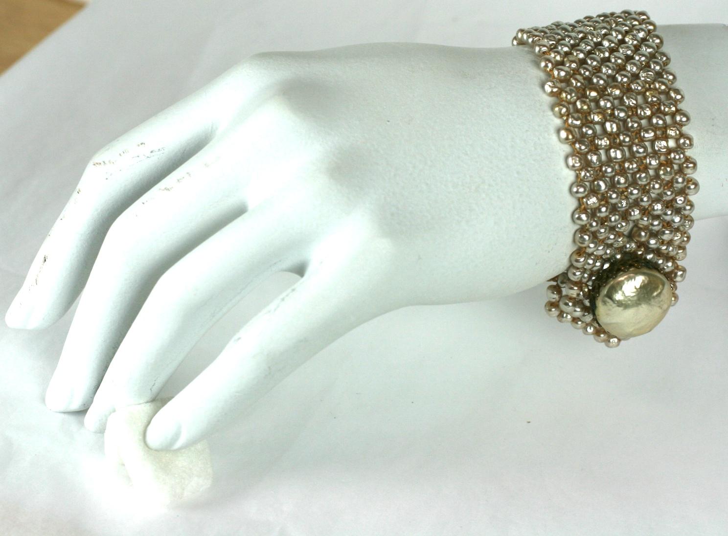 Miriam Haskell Hemd-Manschettenarmband aus gewebtem Perlen im Angebot 1