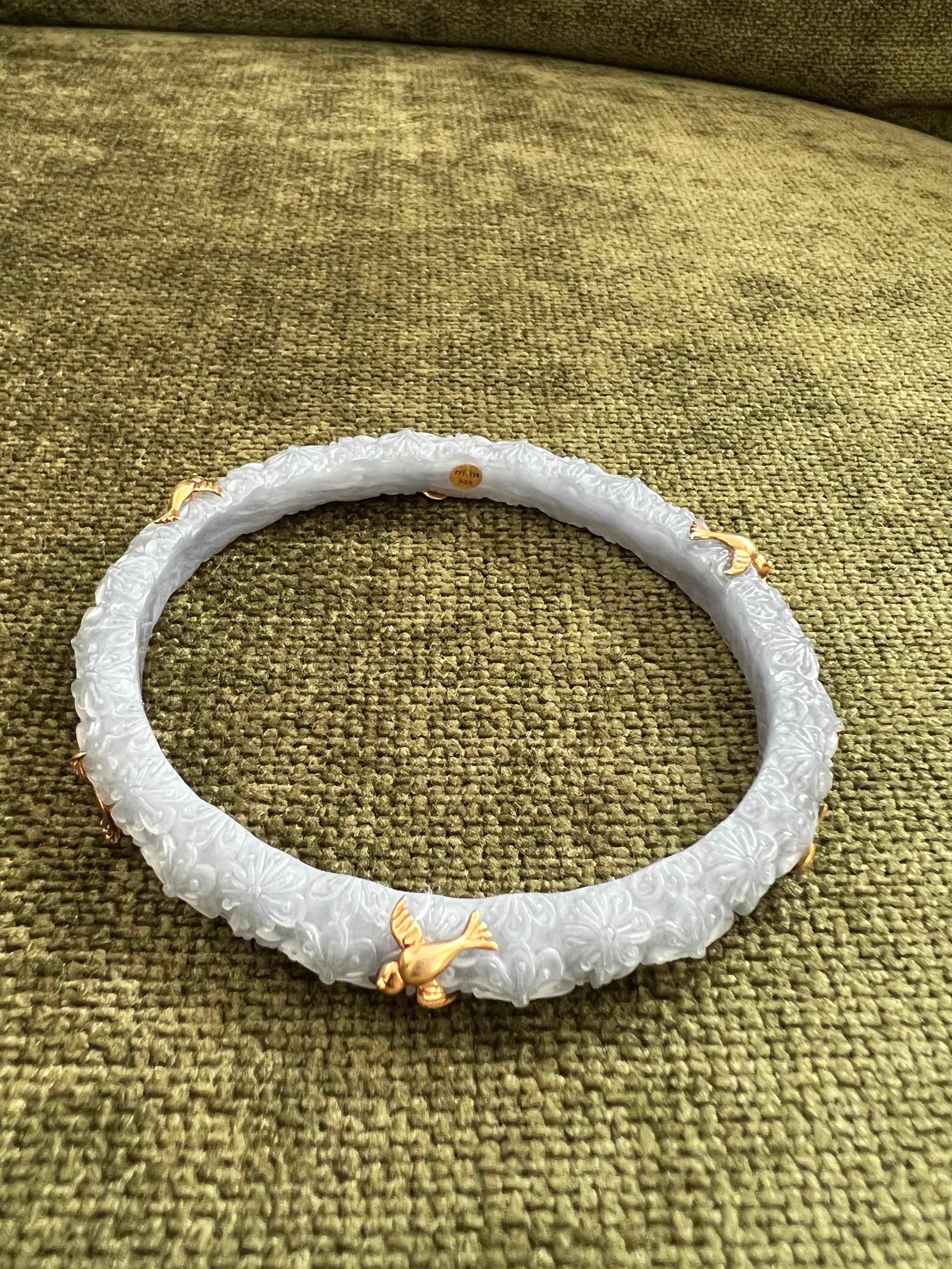 Miriam Salat-Blumenmuster Art Nou Vogel-Armreif aus Harz & 18 K Gold, Silber Damen im Angebot