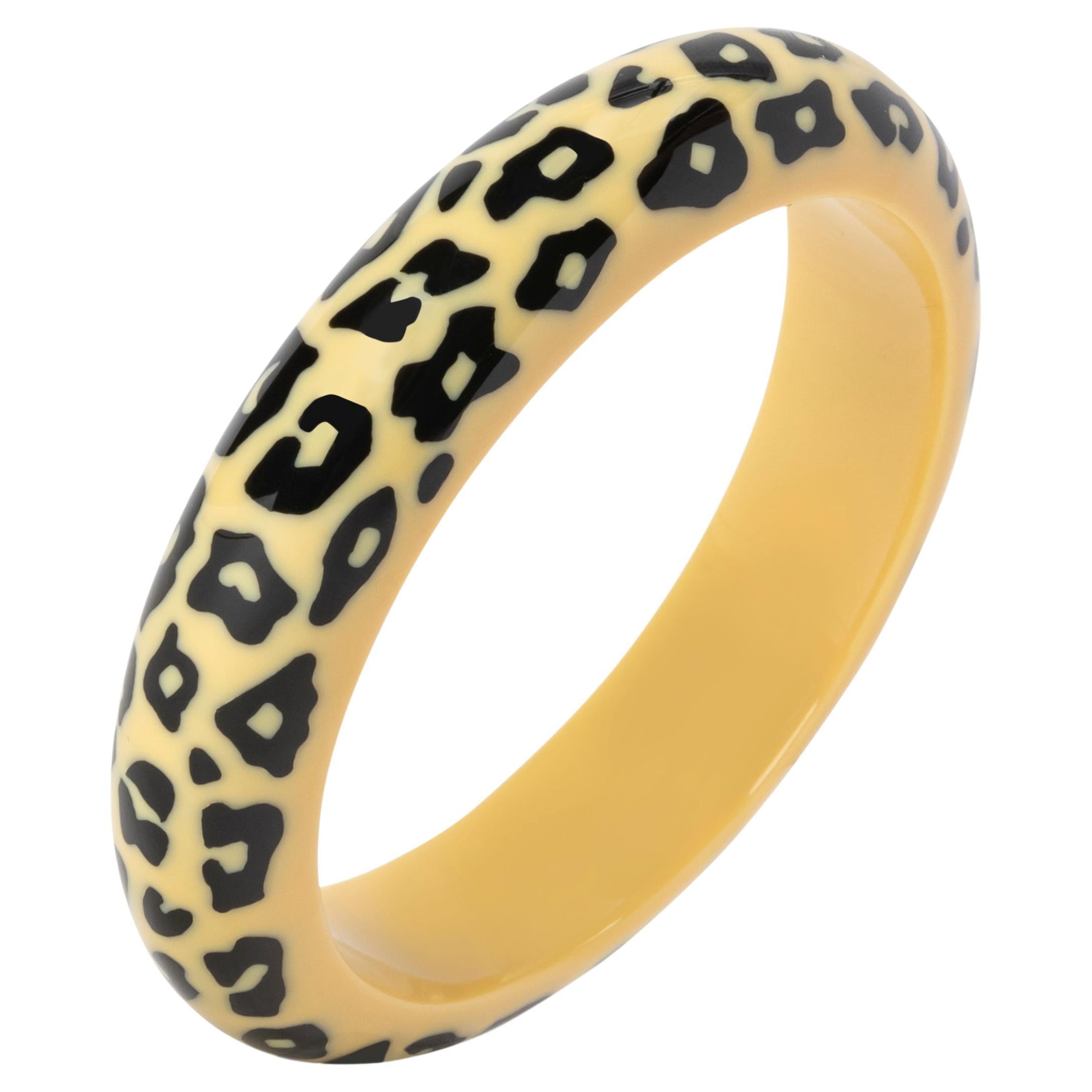 Miriam Salat Brazalete Slip On de Resina Retroiluminada Estilo Años 70 Jungla en venta