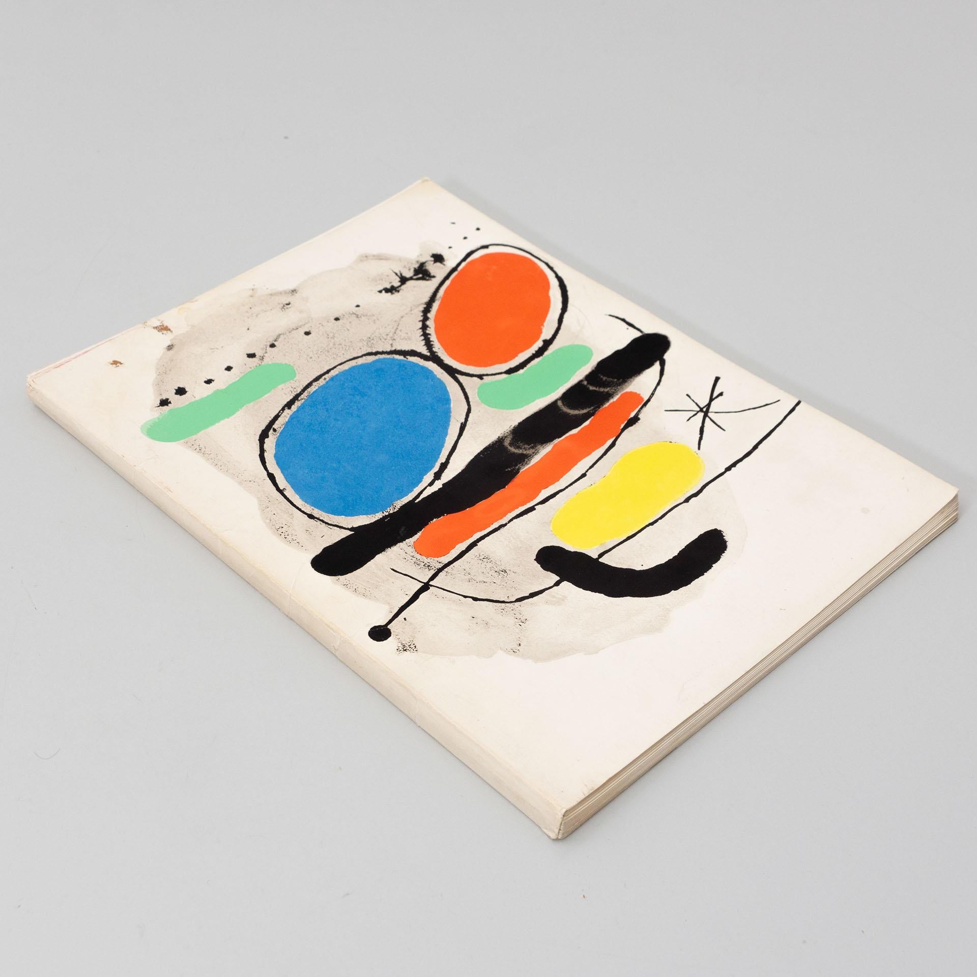 Miro Artist Book 