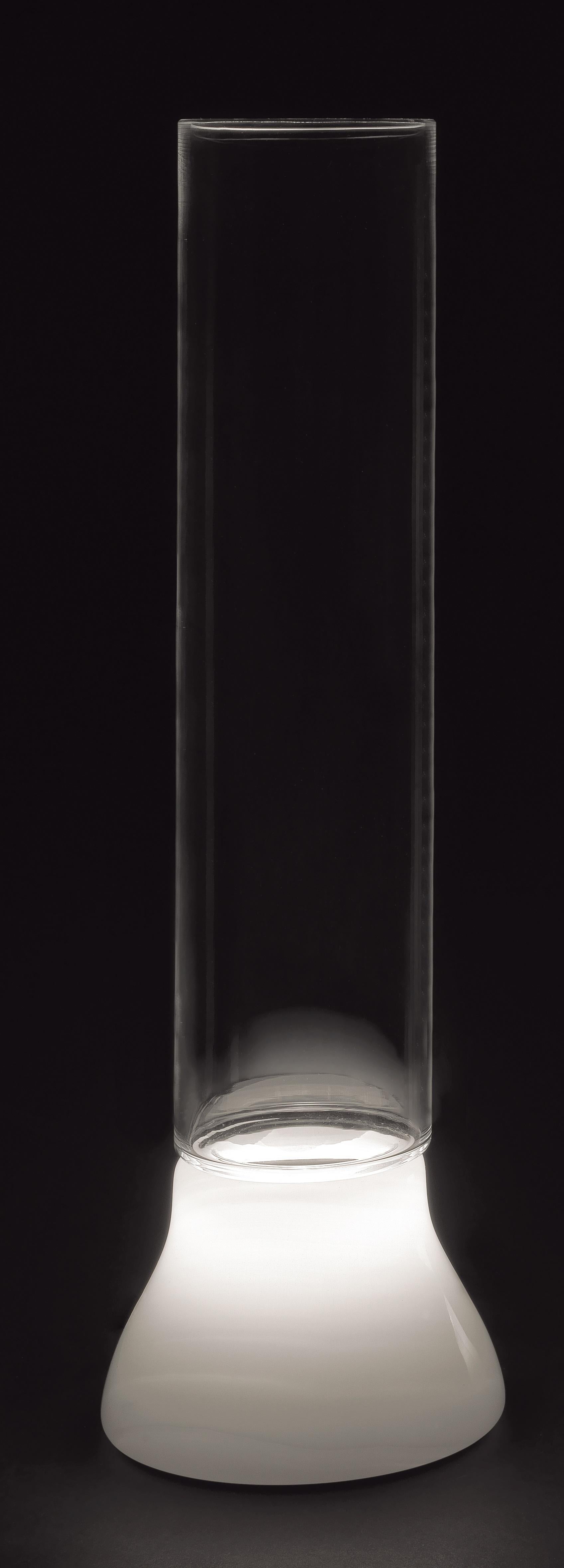 Miro Table Lamp by Kreoo 
Designed by Enzo Berti
Dimensions: Ø 15 x H 46 cm.
Materials: Onice Bianco and Pelugoso glass.

Available in different onyx and glass options. Please contact us.

All our lamps can be wired according to each country. If