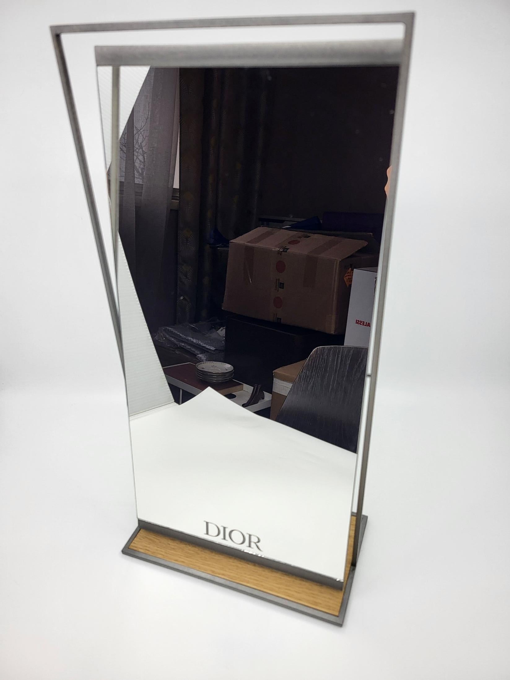 Miroir Christian Dior in métal gris socle bois mélaminé Francais Moderne In condizioni buone in vendita a London, England