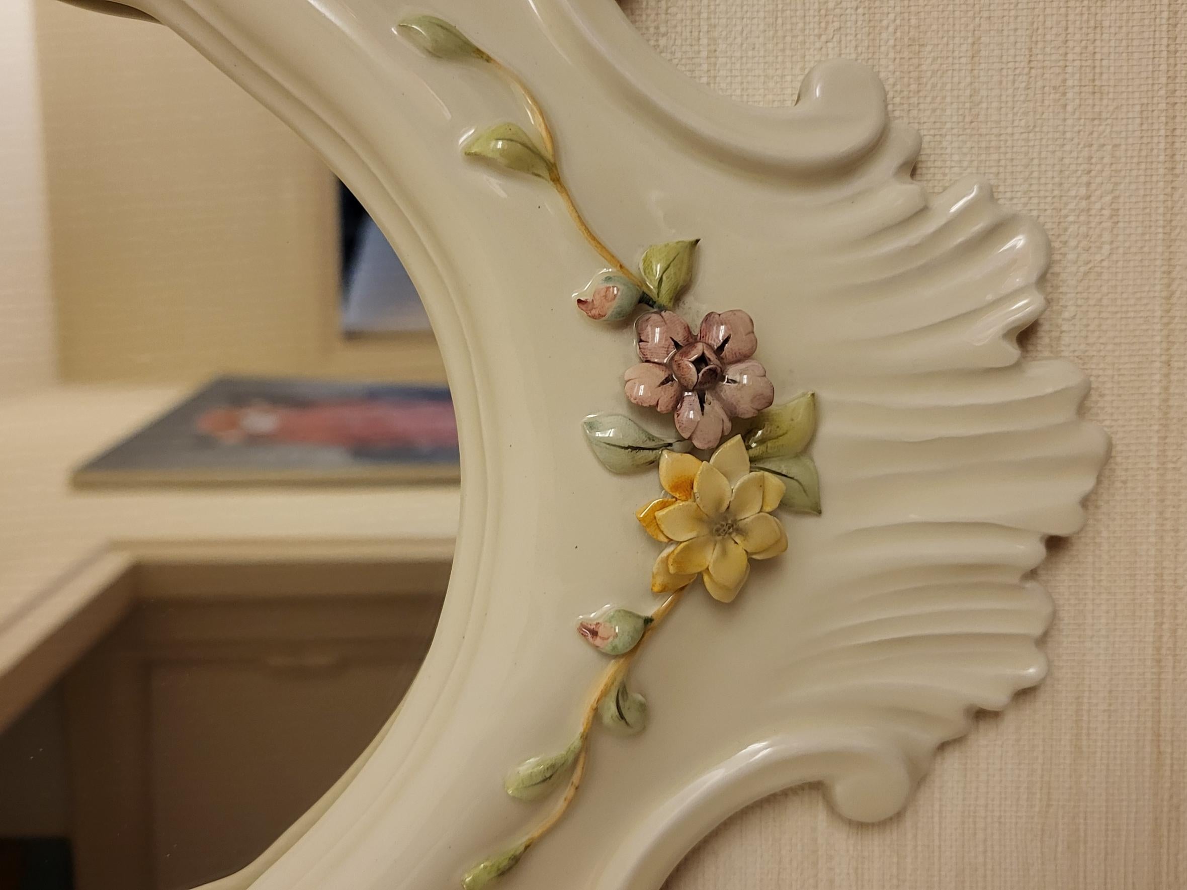 Miroir La Farnesiana Parma de Carlo Corvi en céramique majolique Italie 1950 en venta 6