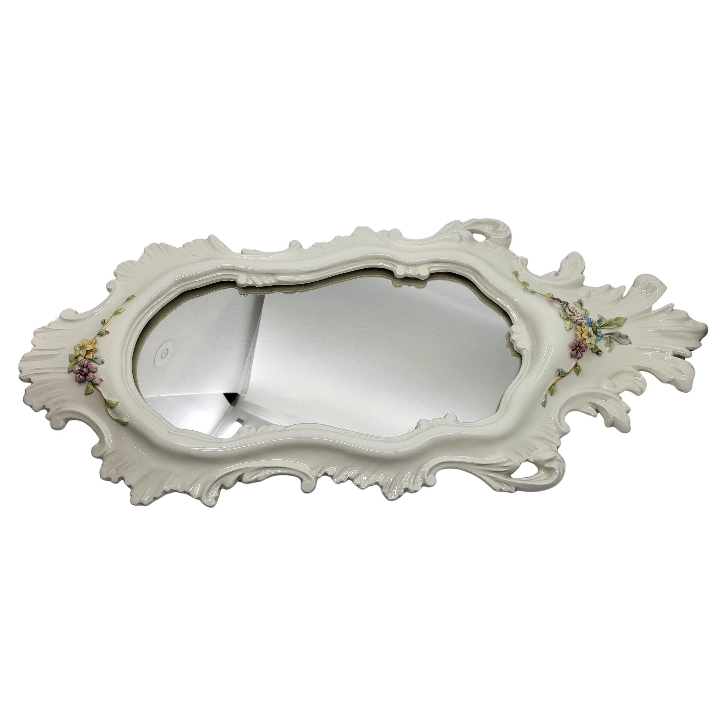 Miroir La Farnesiana Parma de Carlo Corvi en céramique majolique Italie 1950 Rococó en venta