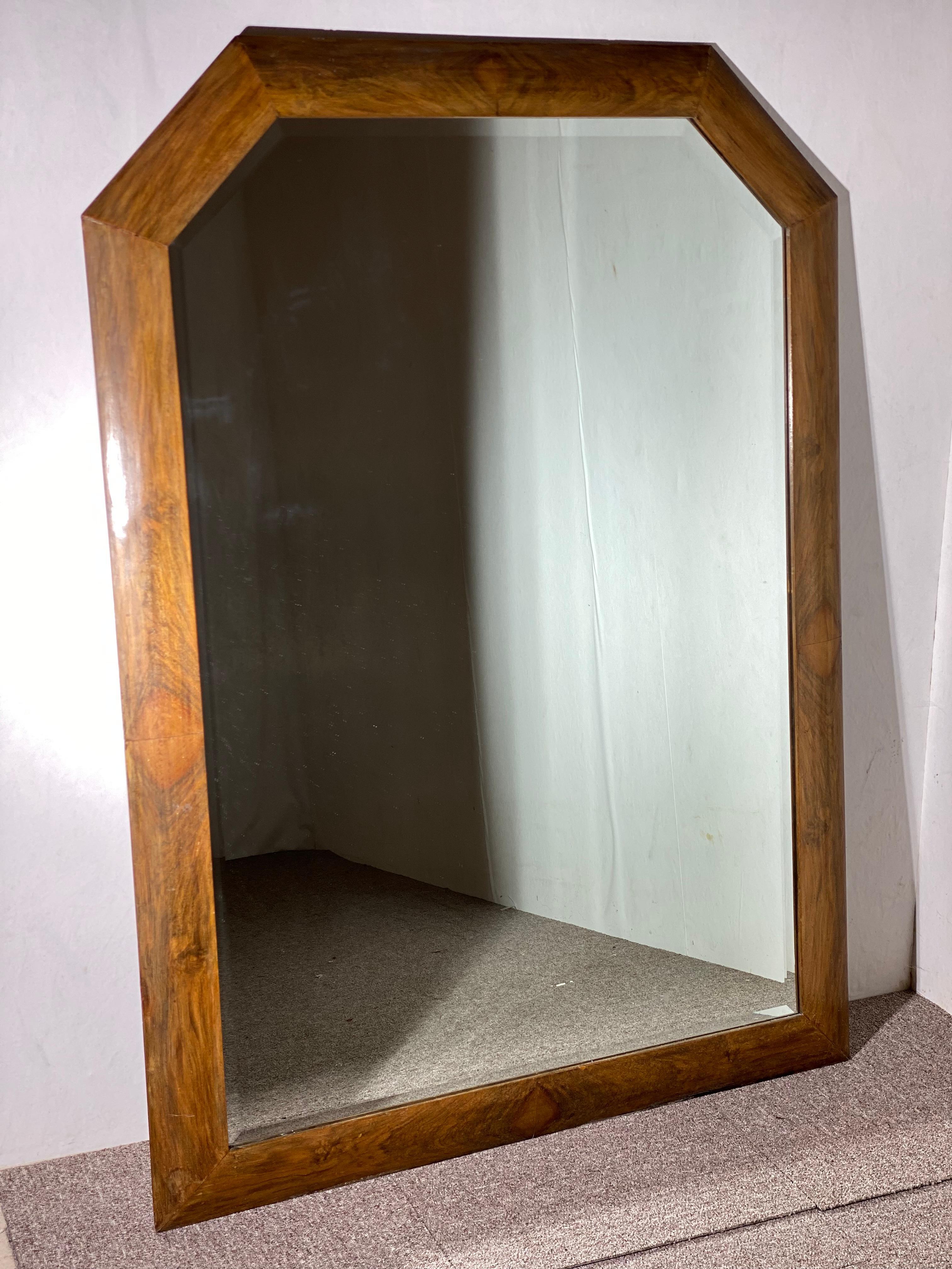 Miroir noyer In Fair Condition In Nice, FR
