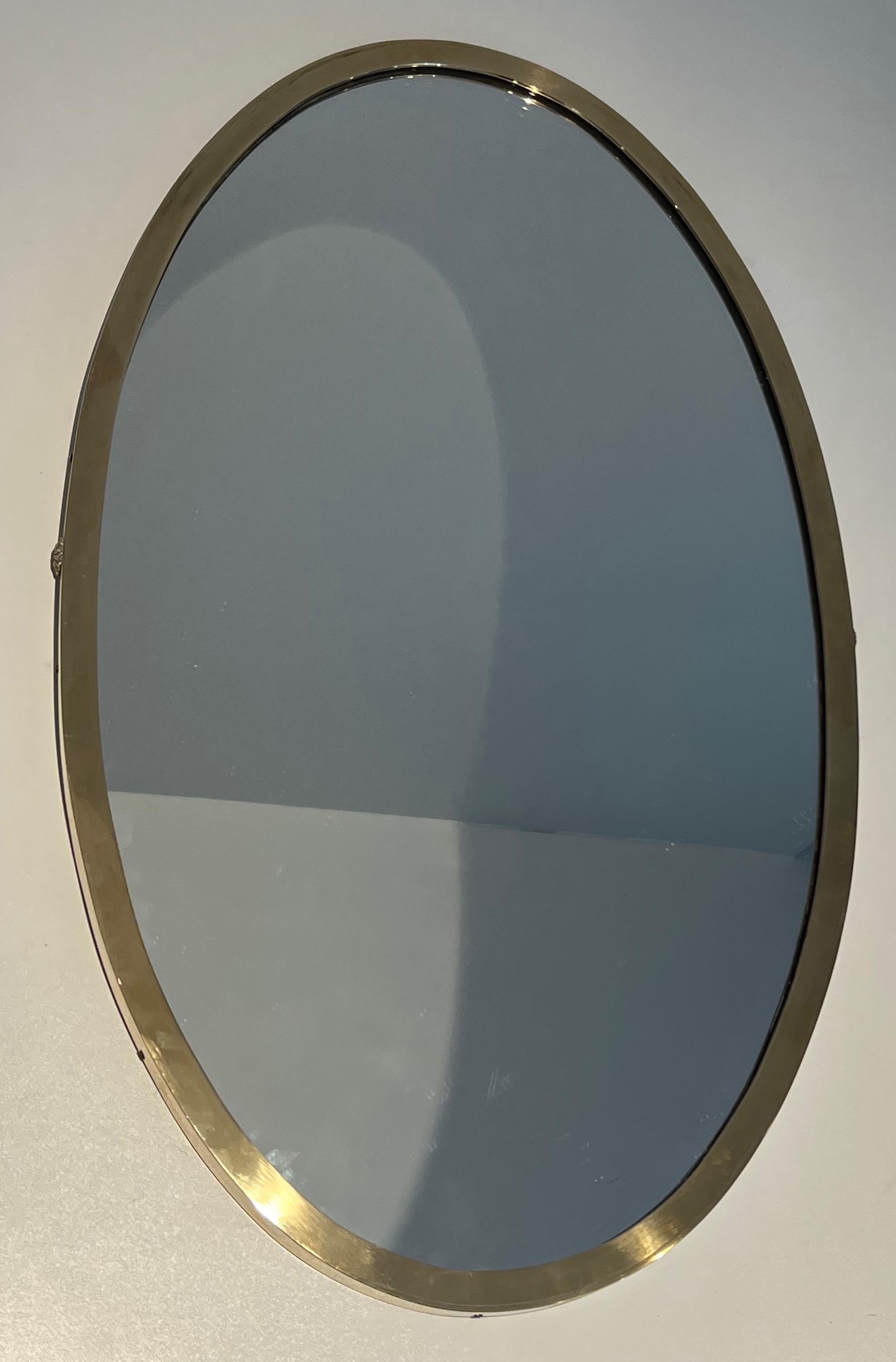 Neoclassical Miroir Ovale de Style Néoclassique en Laiton dans le goût de la Maison Janssen For Sale