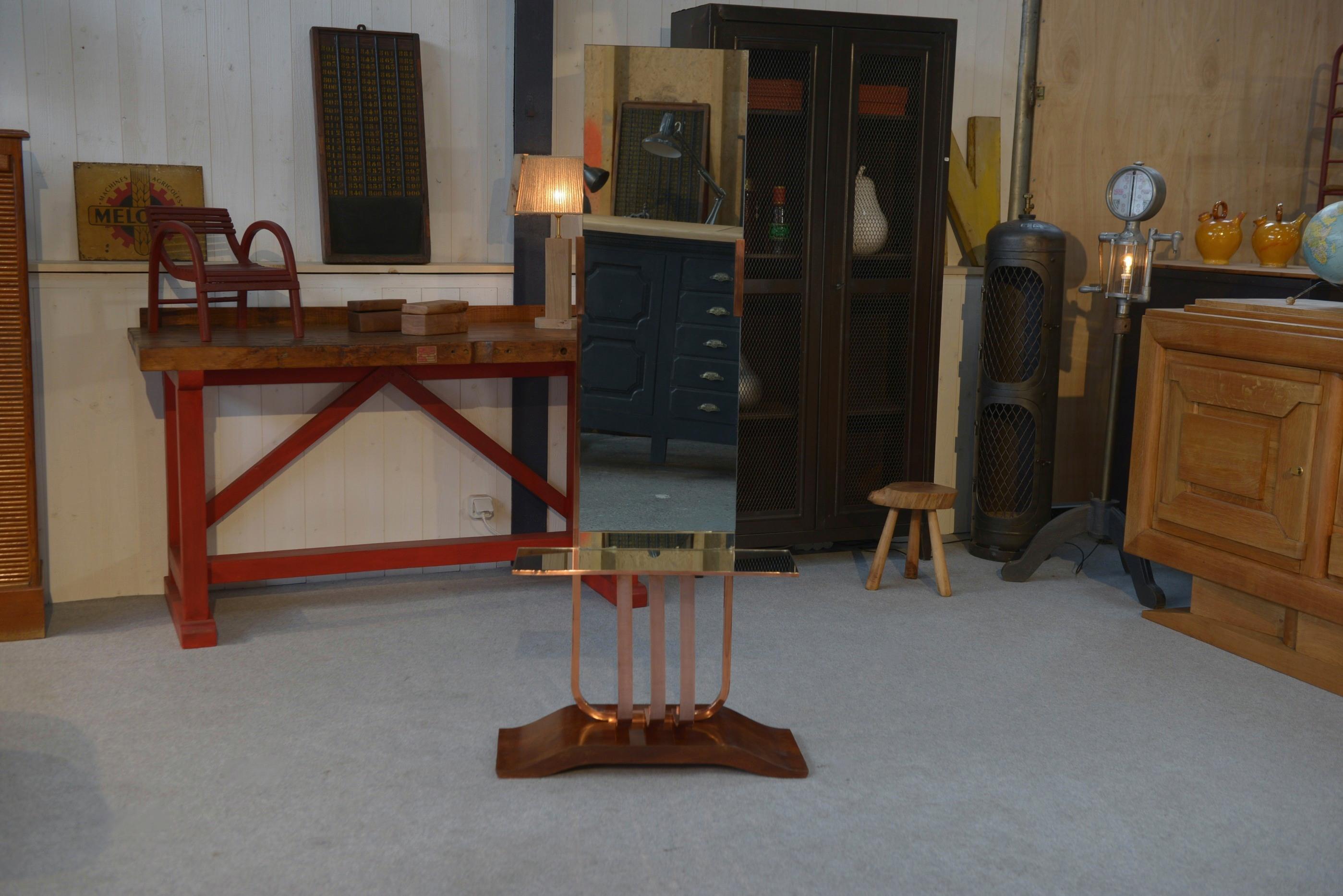 Miroir psyché design art déco en placage de palissandre et cuivre travail français vers 1930