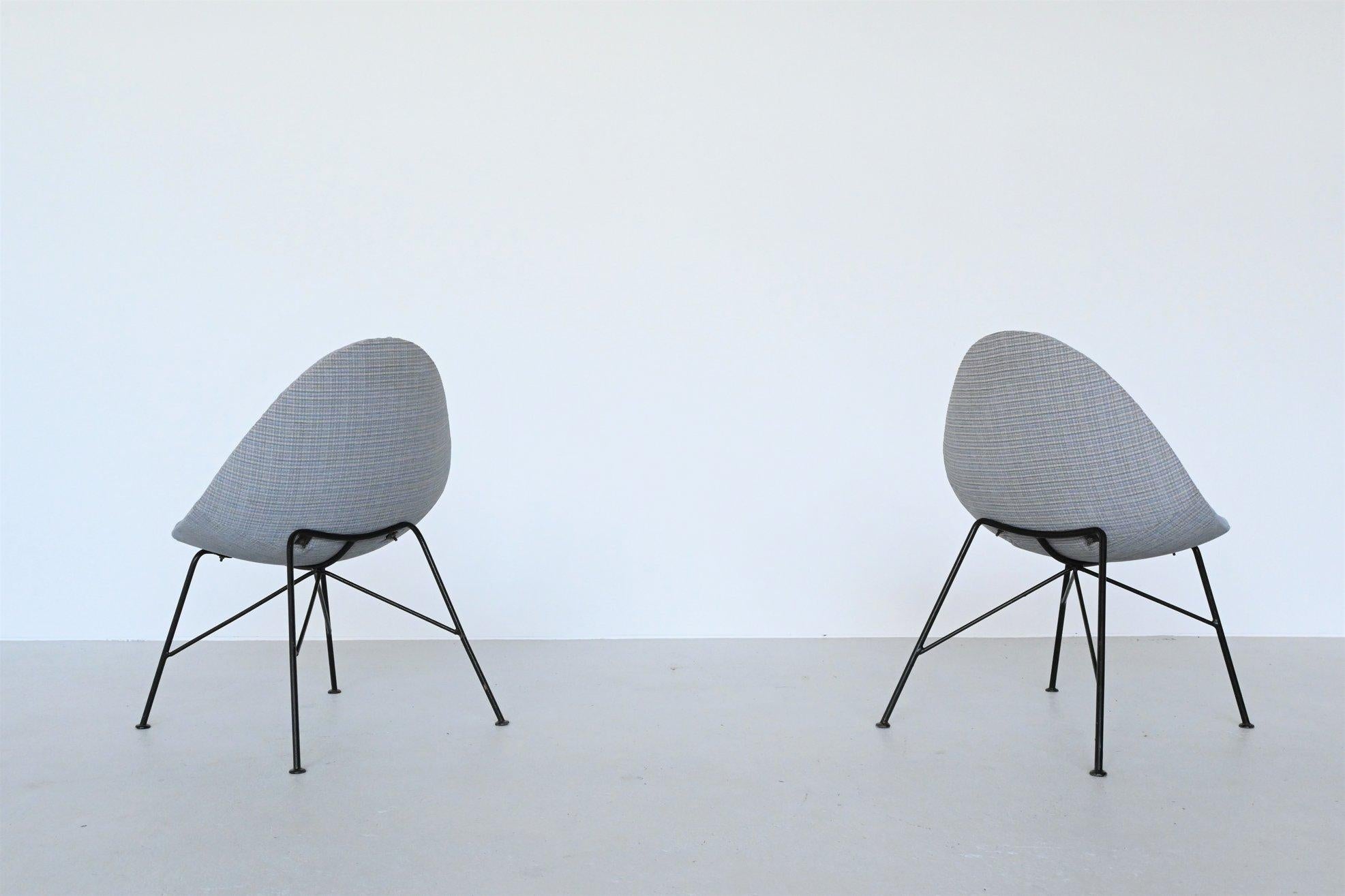 Miroslav Navratil Egg Fireside Chairs Czech Republic, 1950 In Good Condition In Etten-Leur, NL