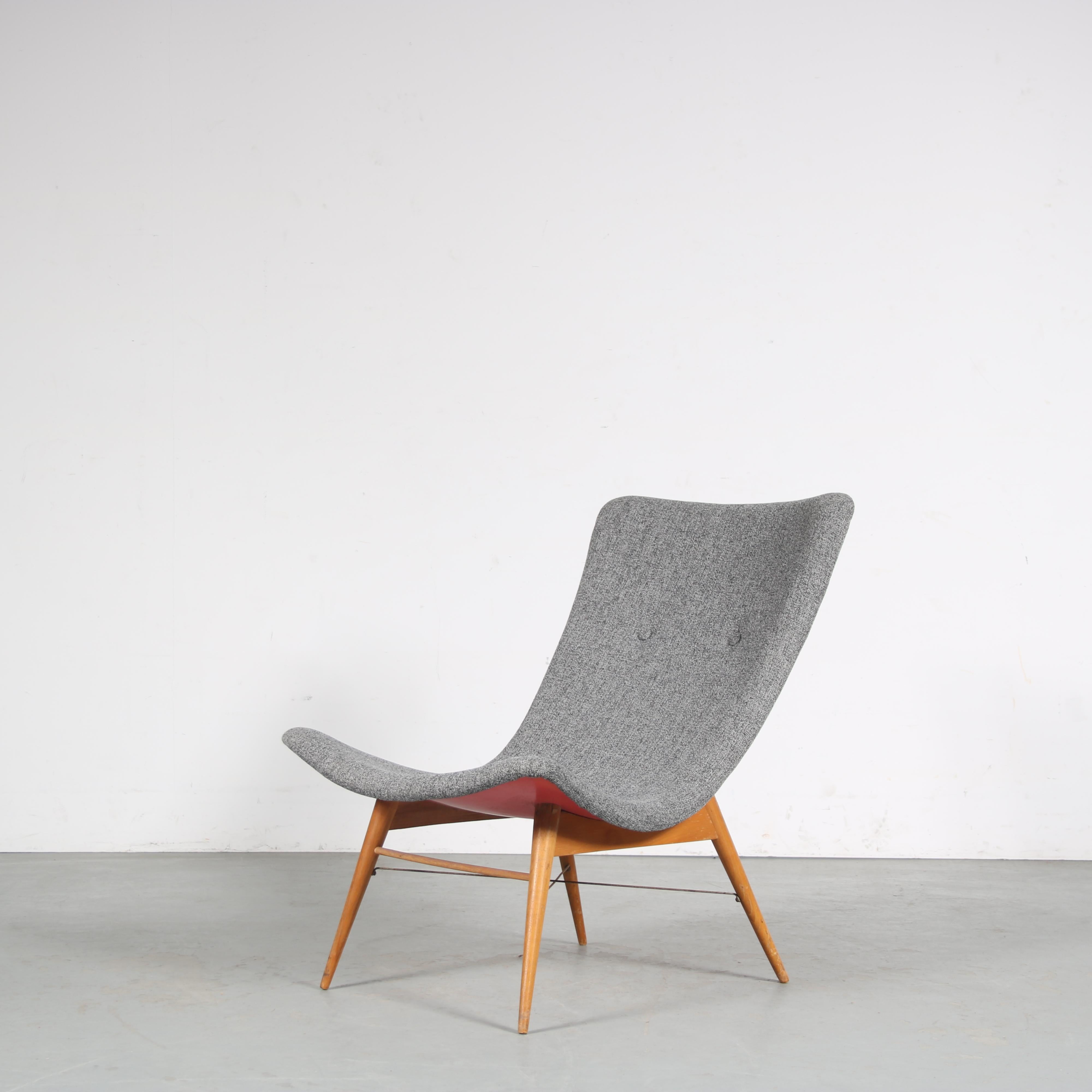 A lovely lounge chair, designed by Miroslav Navratil and manufactured by Ceský Nábytek in the Czech Republic in 1959.

This iconic piece was designed for the famous Triennale di Milano exhibition in Italy. It is a beautiful, elegant piece of