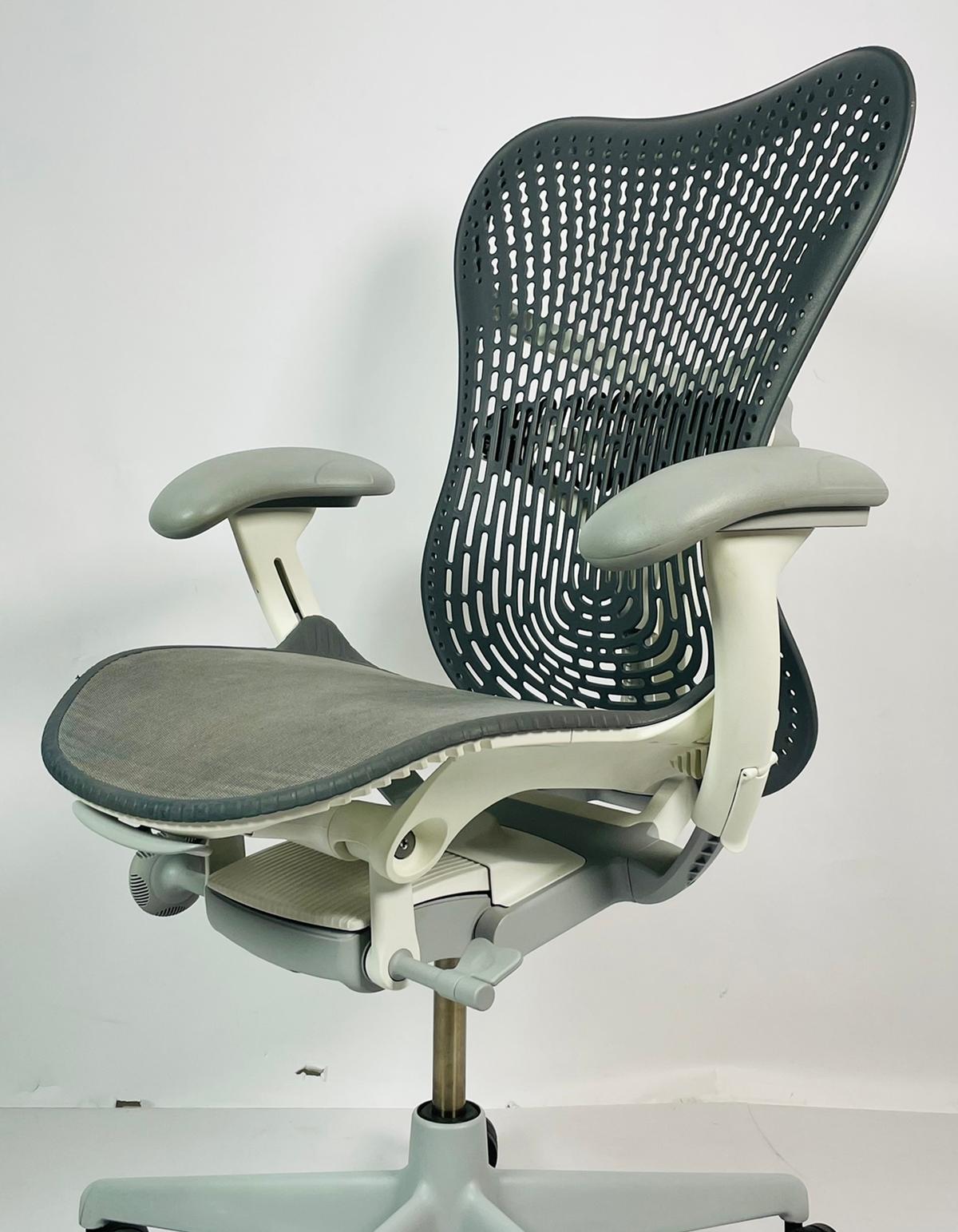 Metal Mirra 2 Office Chair by Studio 7.5 for Herman Miller, Made in the Usa in 2015 For Sale