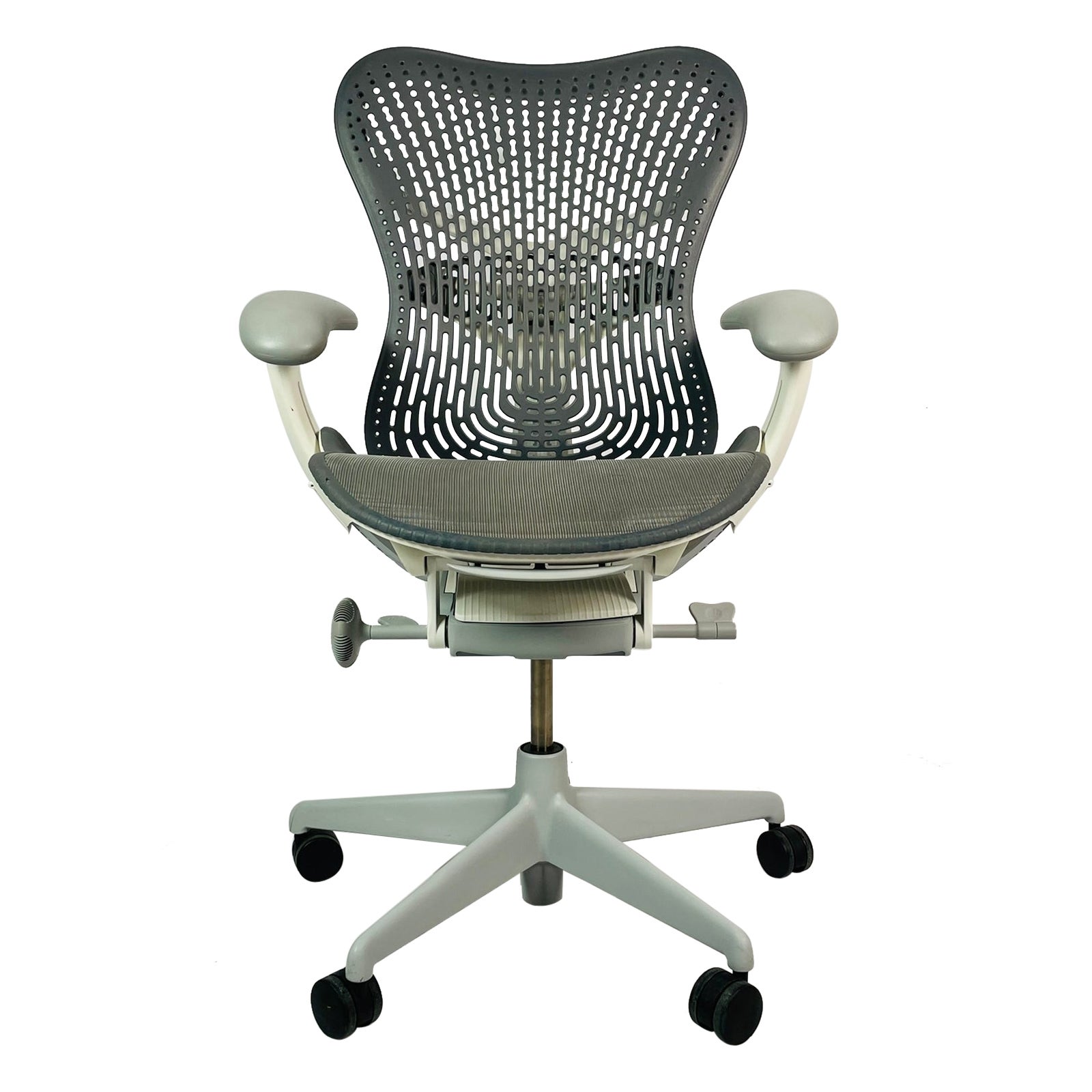 Silla de oficina Mirra 2 de Studio 7.5 para Herman Miller, fabricada en EE.UU. en 2015
