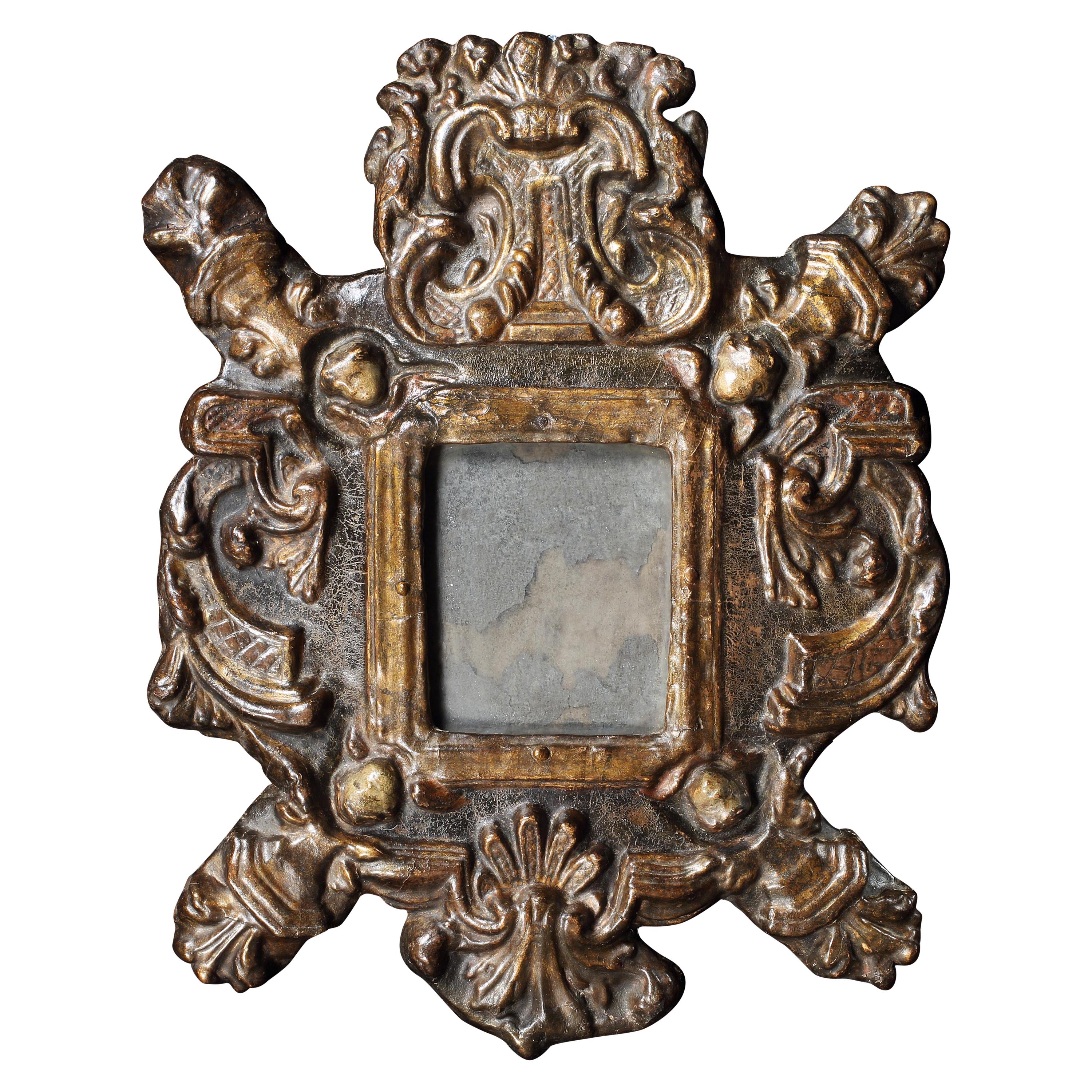 Miroir espagnol du 17ème siècle, petit, doré, papier mâché, plaque d'origine