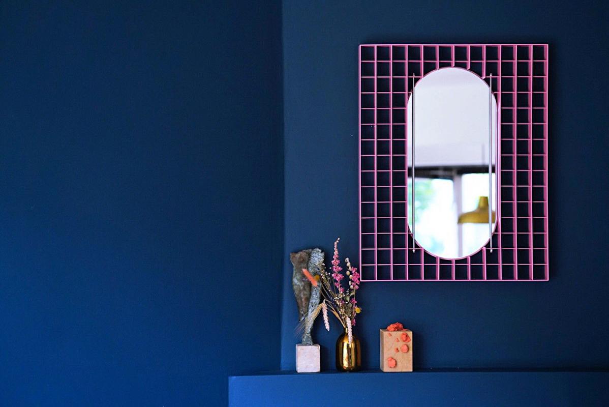 The Mirror2: The Reminder is a beautiful mirror designed by Harm de Veer. The Dutch-design is a nod to the pigeonholing mentality that is ruling our society. 

“By compulsively categorizing people, you lose sight of qualities and freedoms. Every