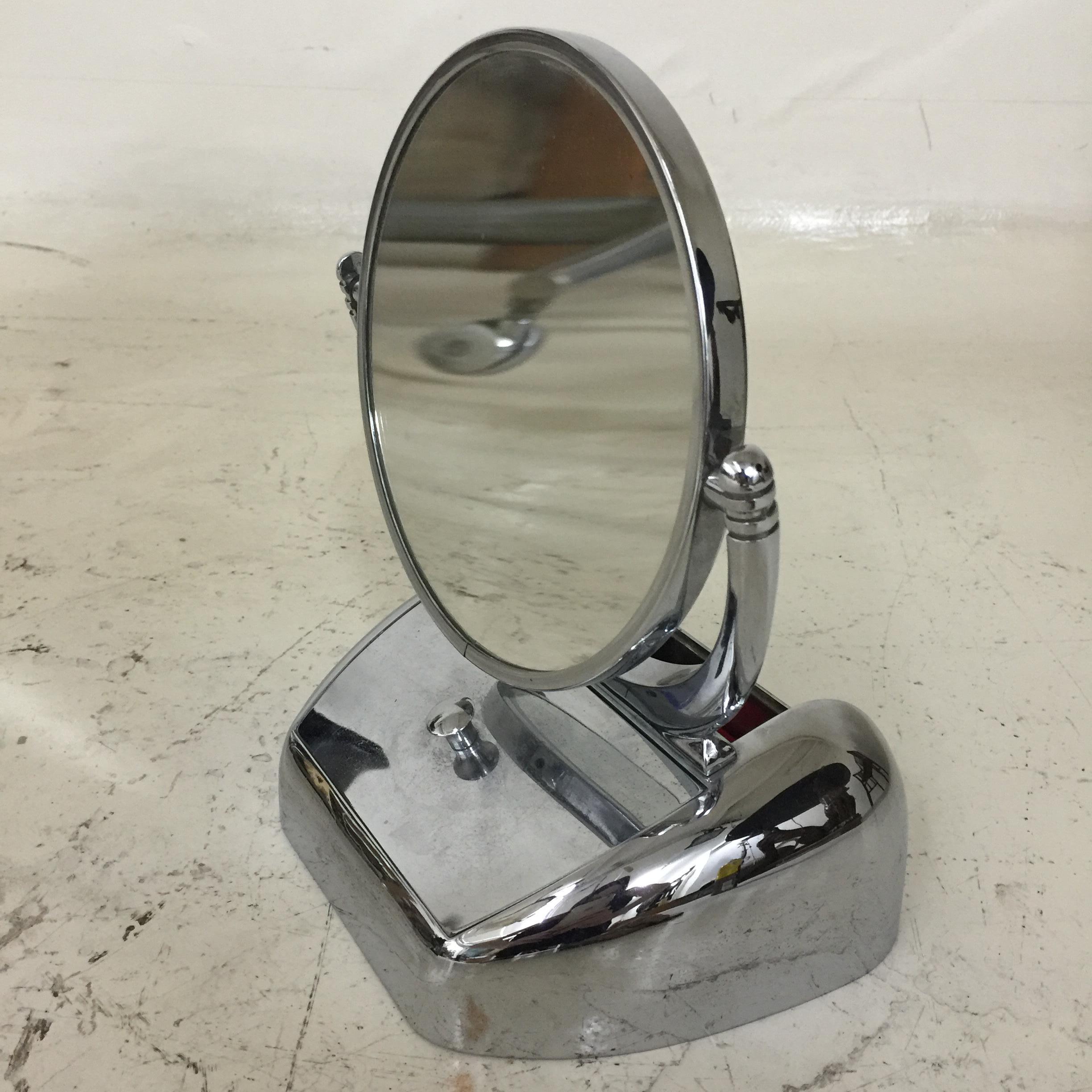 Mirror Art Deco with Light and with Storage Space, 1930, France In Good Condition For Sale In Ciudad Autónoma Buenos Aires, C