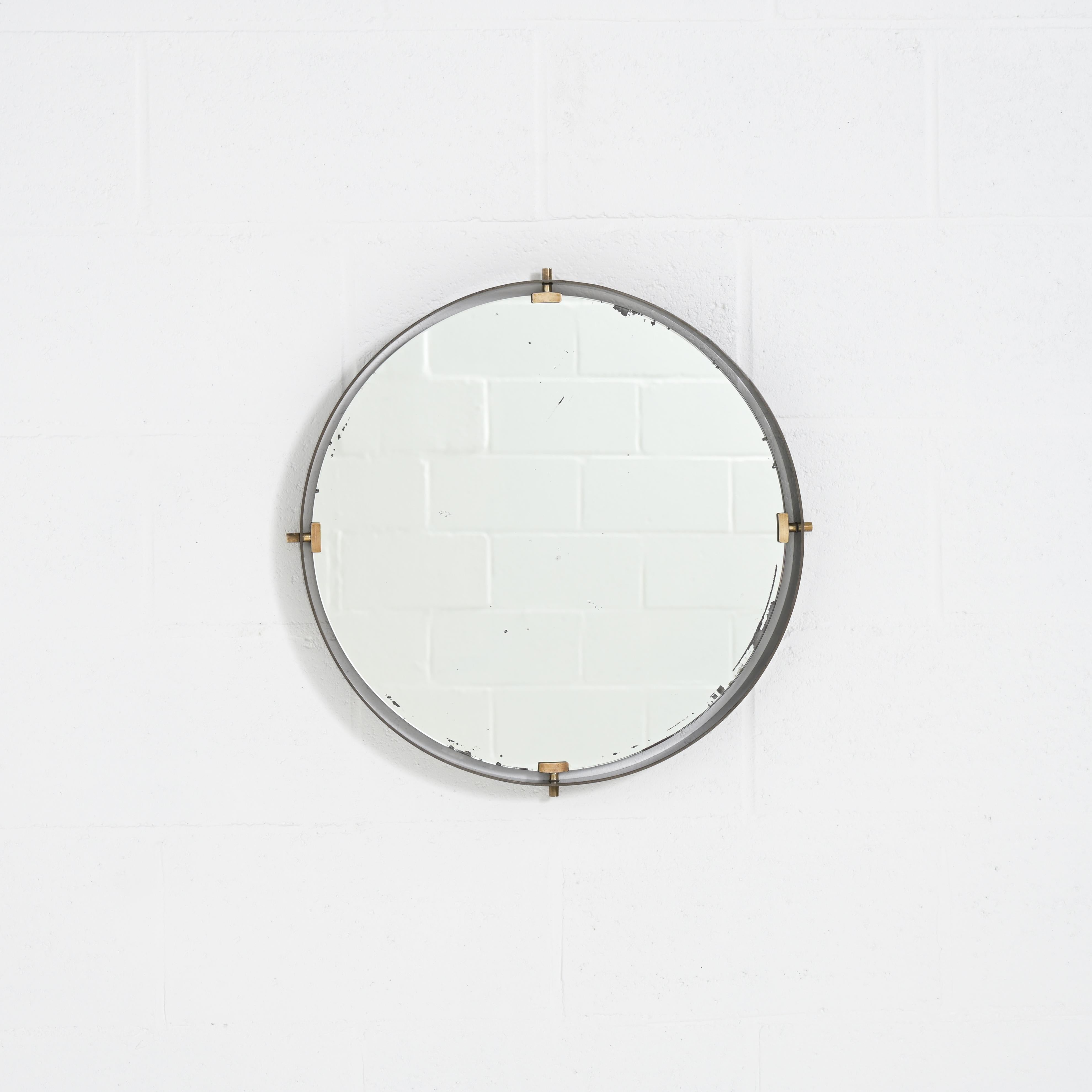 Late 20th Century Mirror attributed to Fontana Arte For Sale