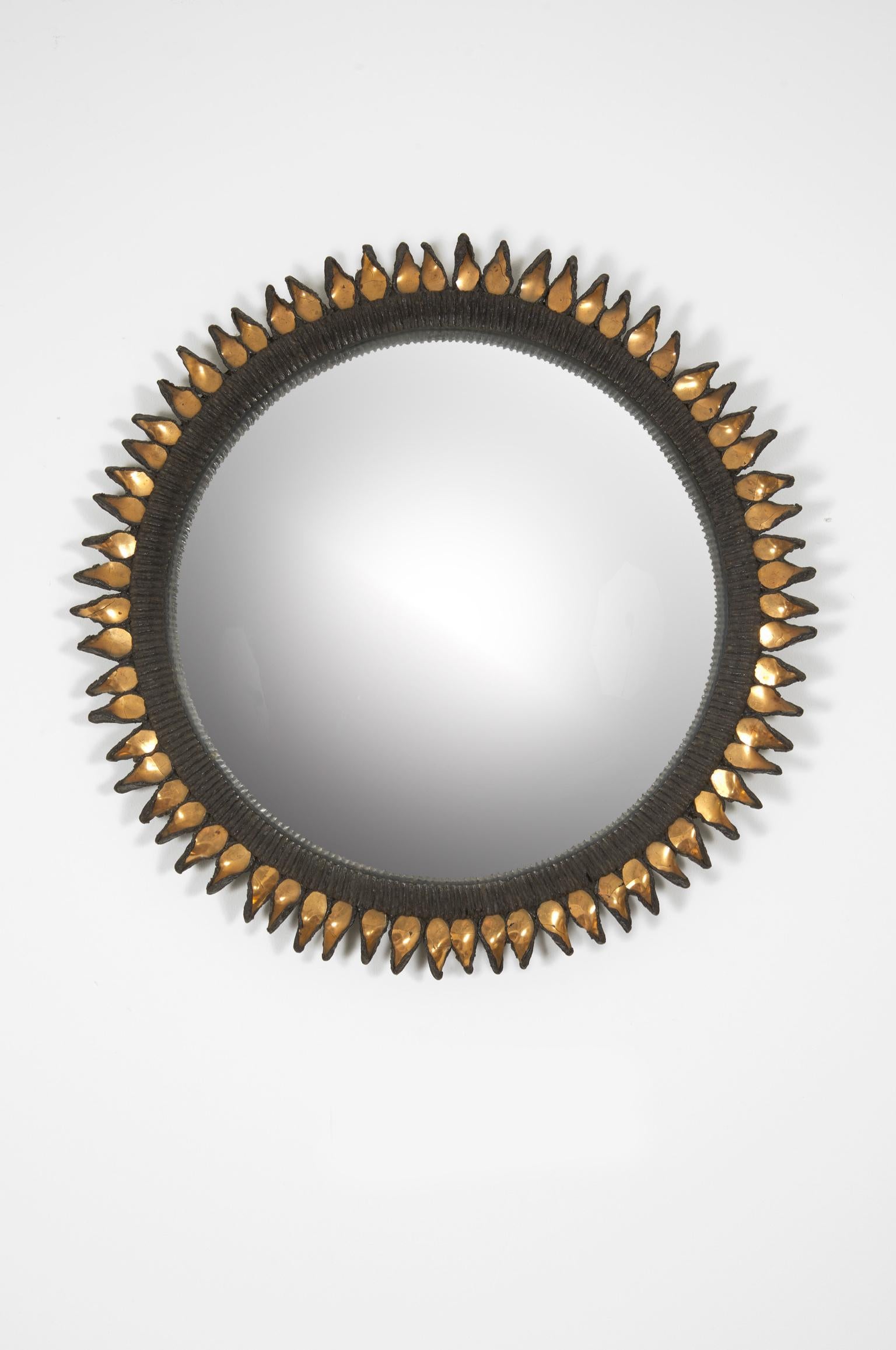 Circular convex mirror in black talosel and gold mirror, background with its original canvas. Signed Line Vautrin XII on the back.