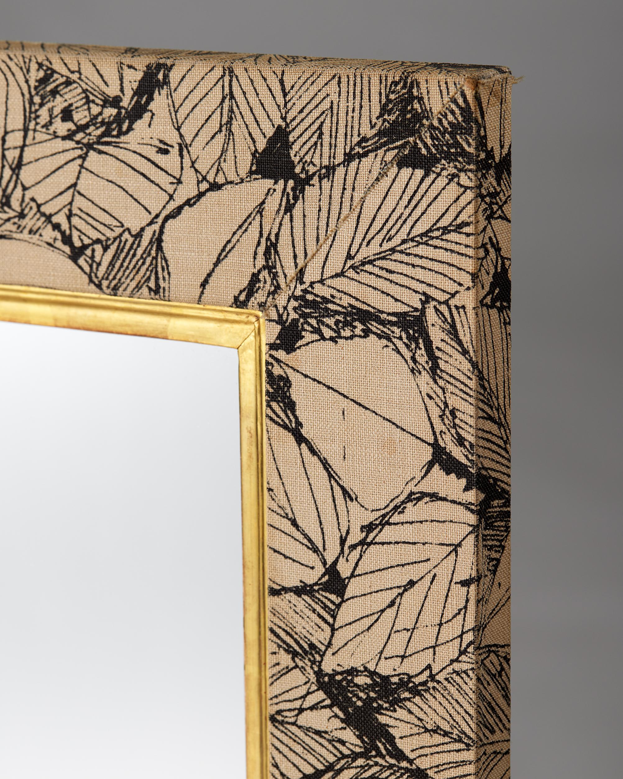Mid-Century Modern Miroir conçu par Svenskt Tenn avec tissu conçu par Viola Gråsten pour NK en vente