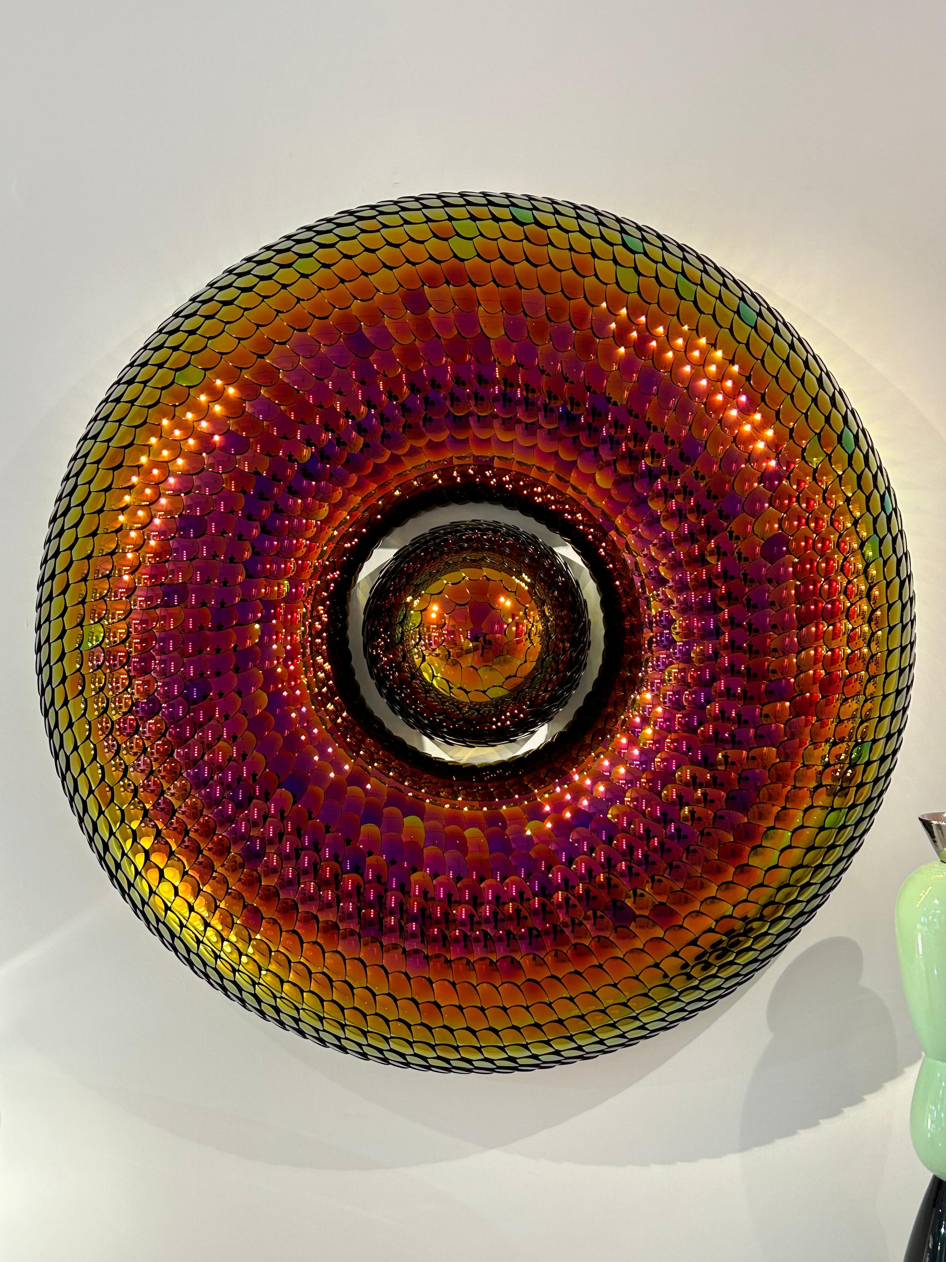 Mirror Effect Wall Sculpture , Red & Pink Torus,  by Eelco Hilgerson In New Condition For Sale In Madrid, ES