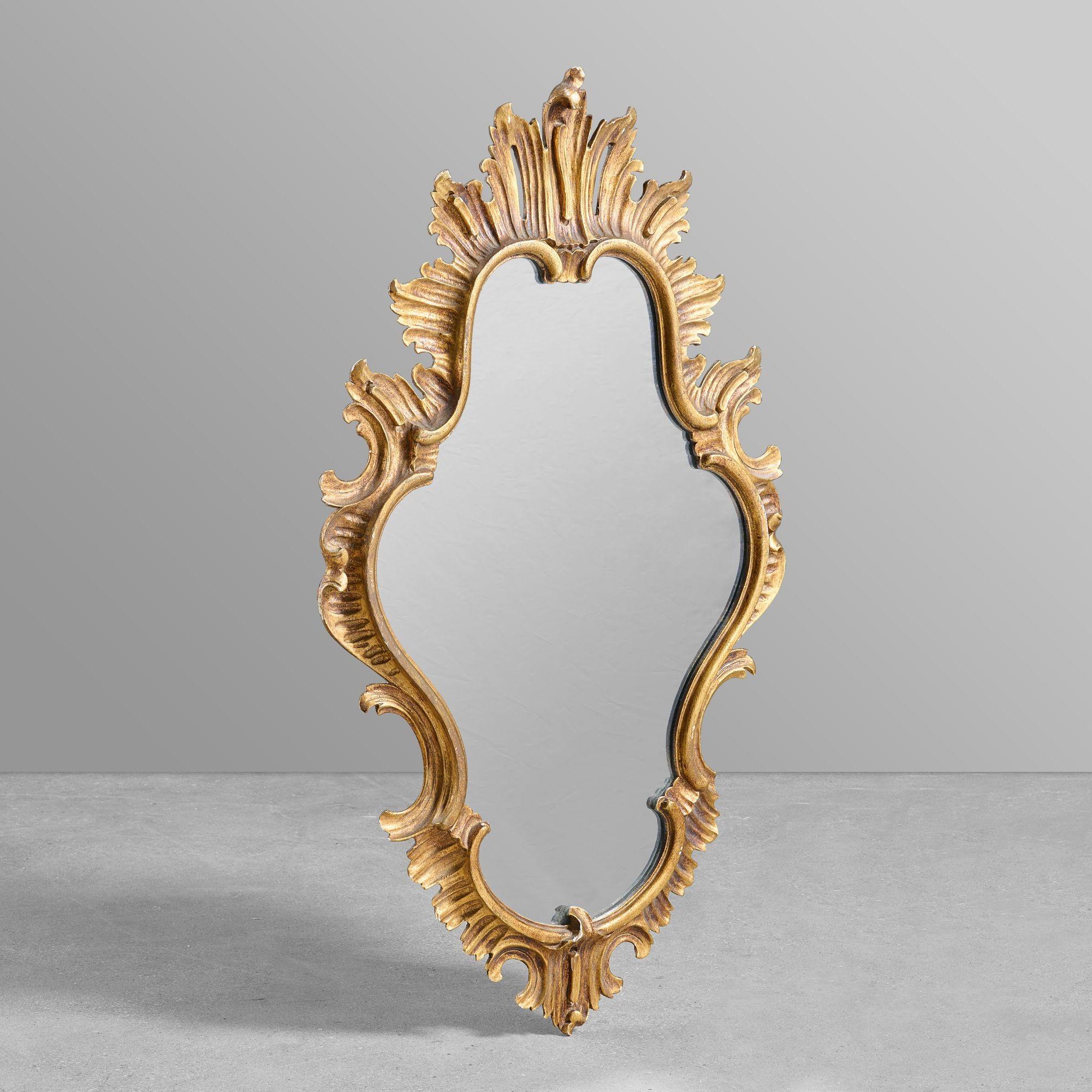 Carved Wood Decorative Mirror In Good Condition In Chicago, IL