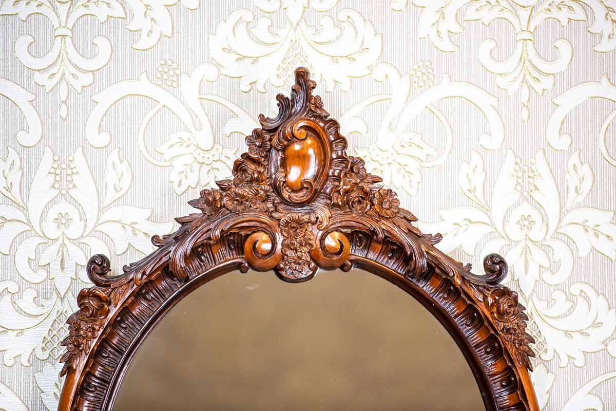 Rococo Revival Type Mirror From the Late 20th Century in Decorative Wood Frame For Sale 3