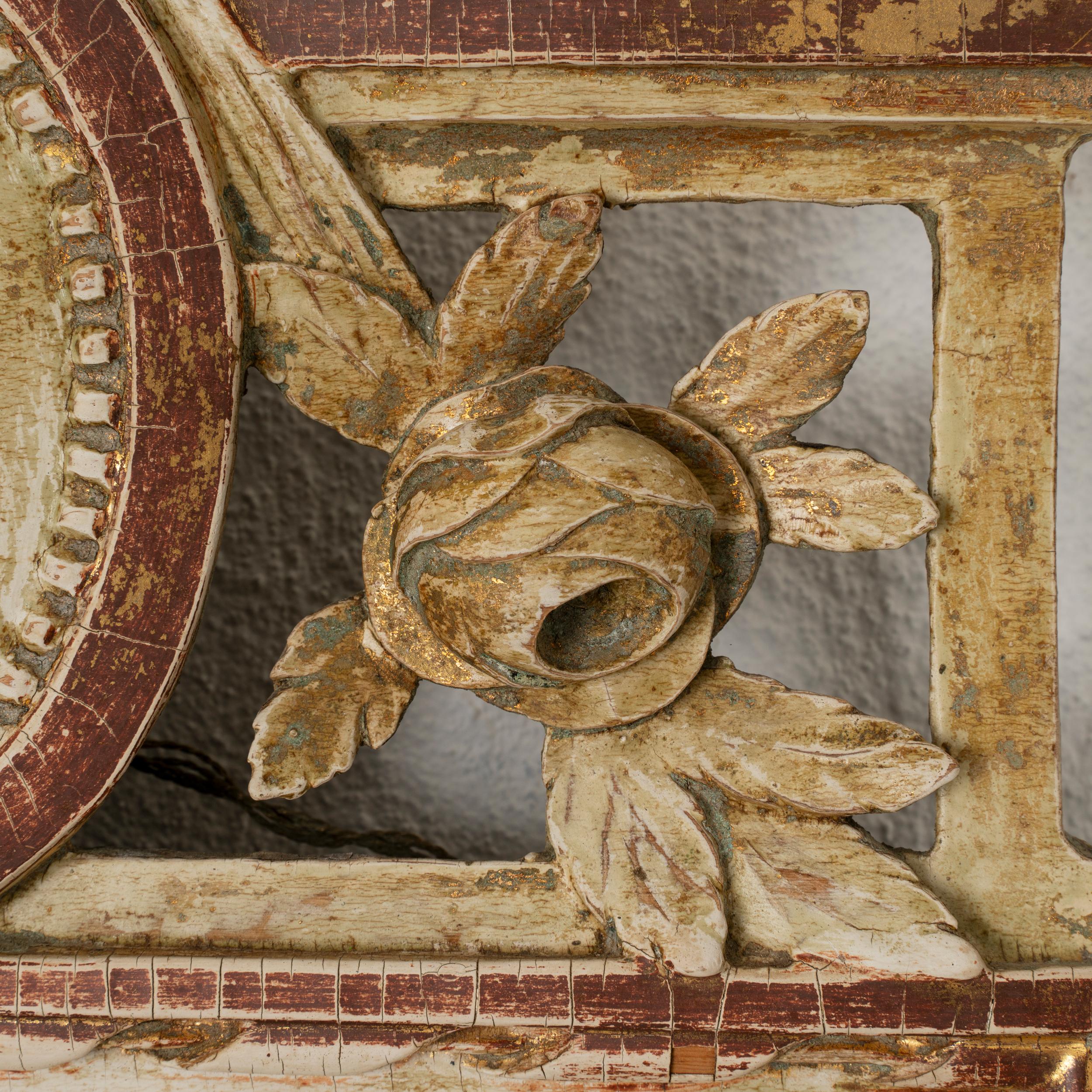 Sculpté Miroir gustavien Suède en vente