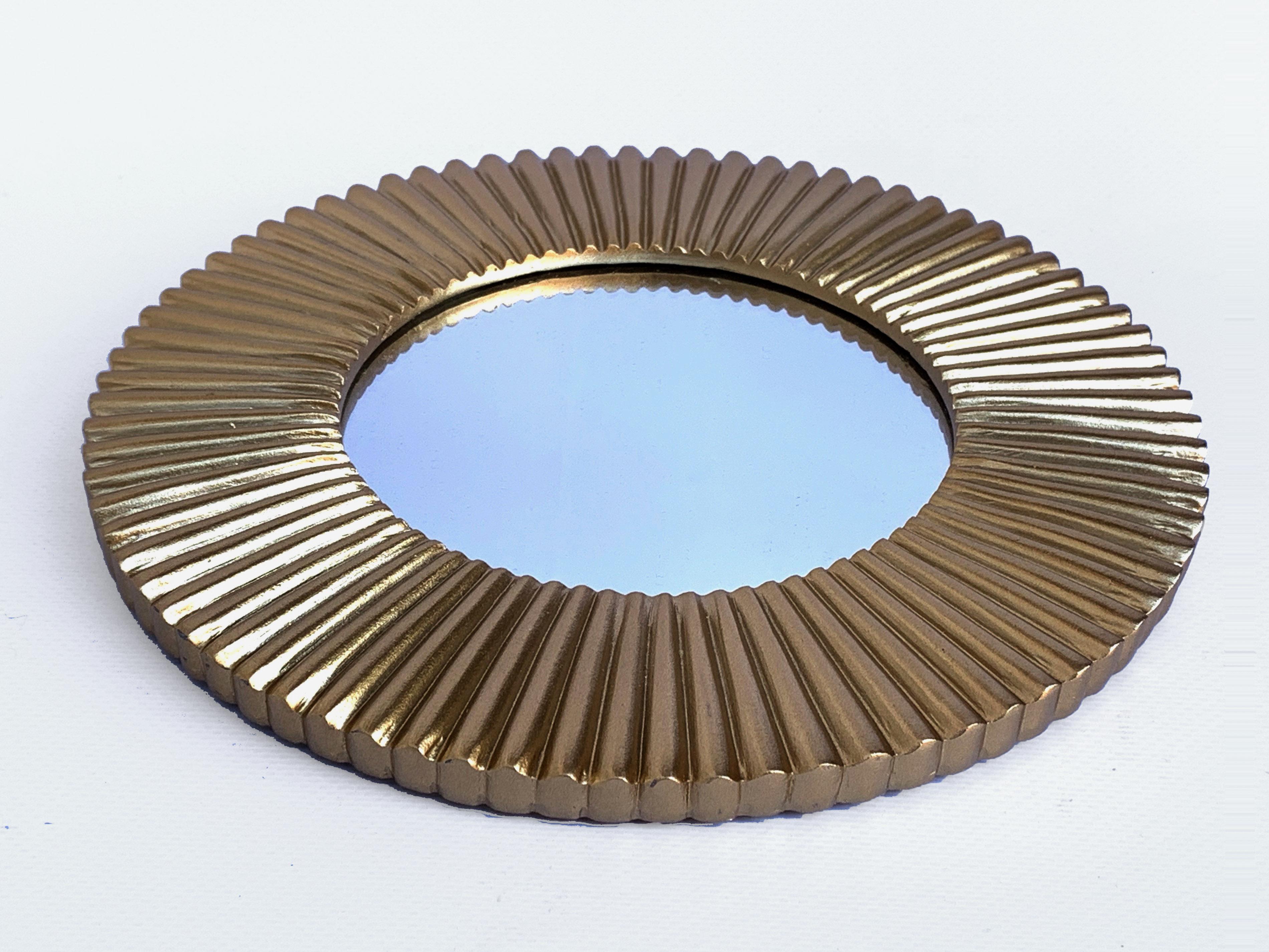 Italian Mirror in Golden Aluminum Sun Starburst Sunburst, circa 1970s, Round Wall Mirror