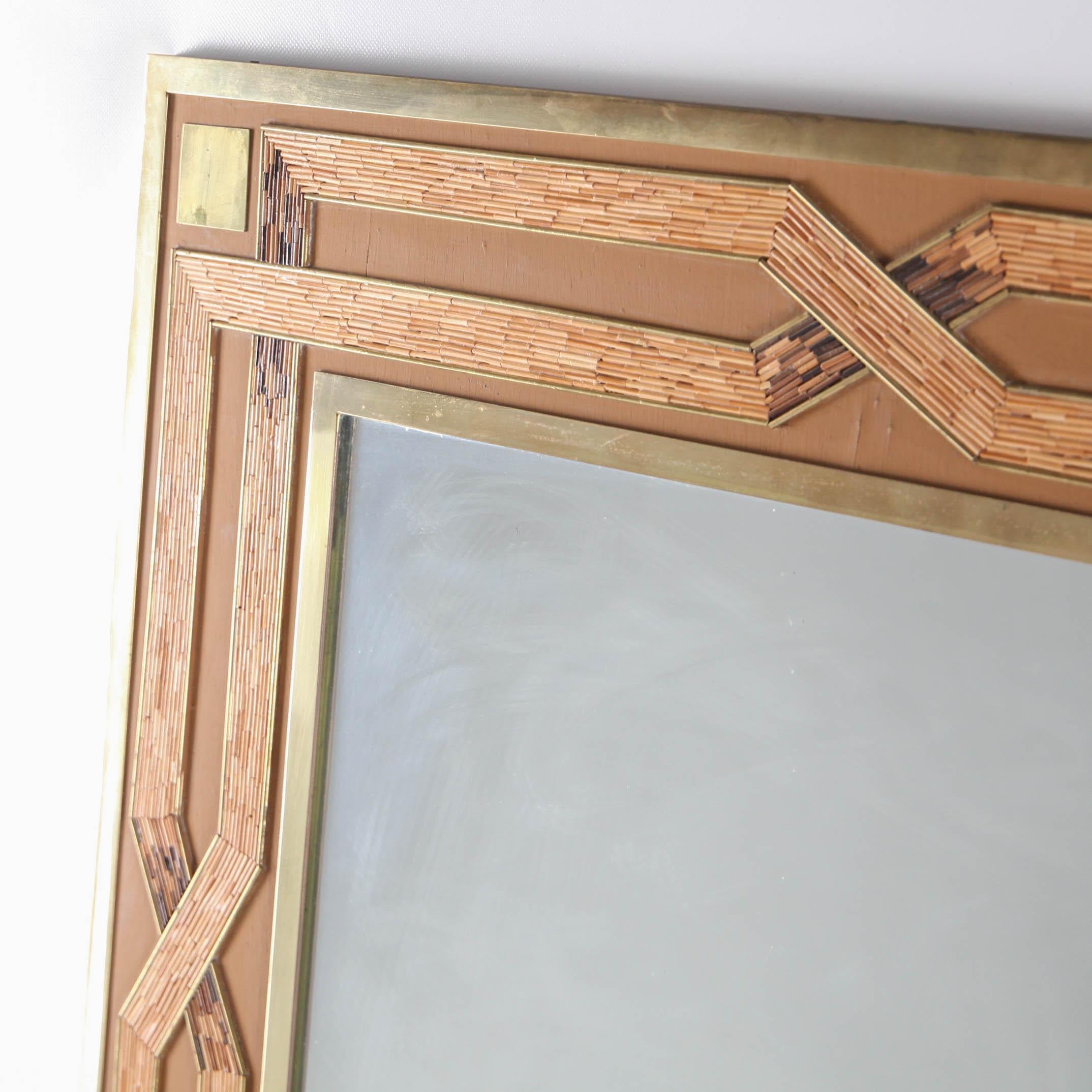 Mirror in marquetry of wood and gilded brass circa 1970 in very good condition.