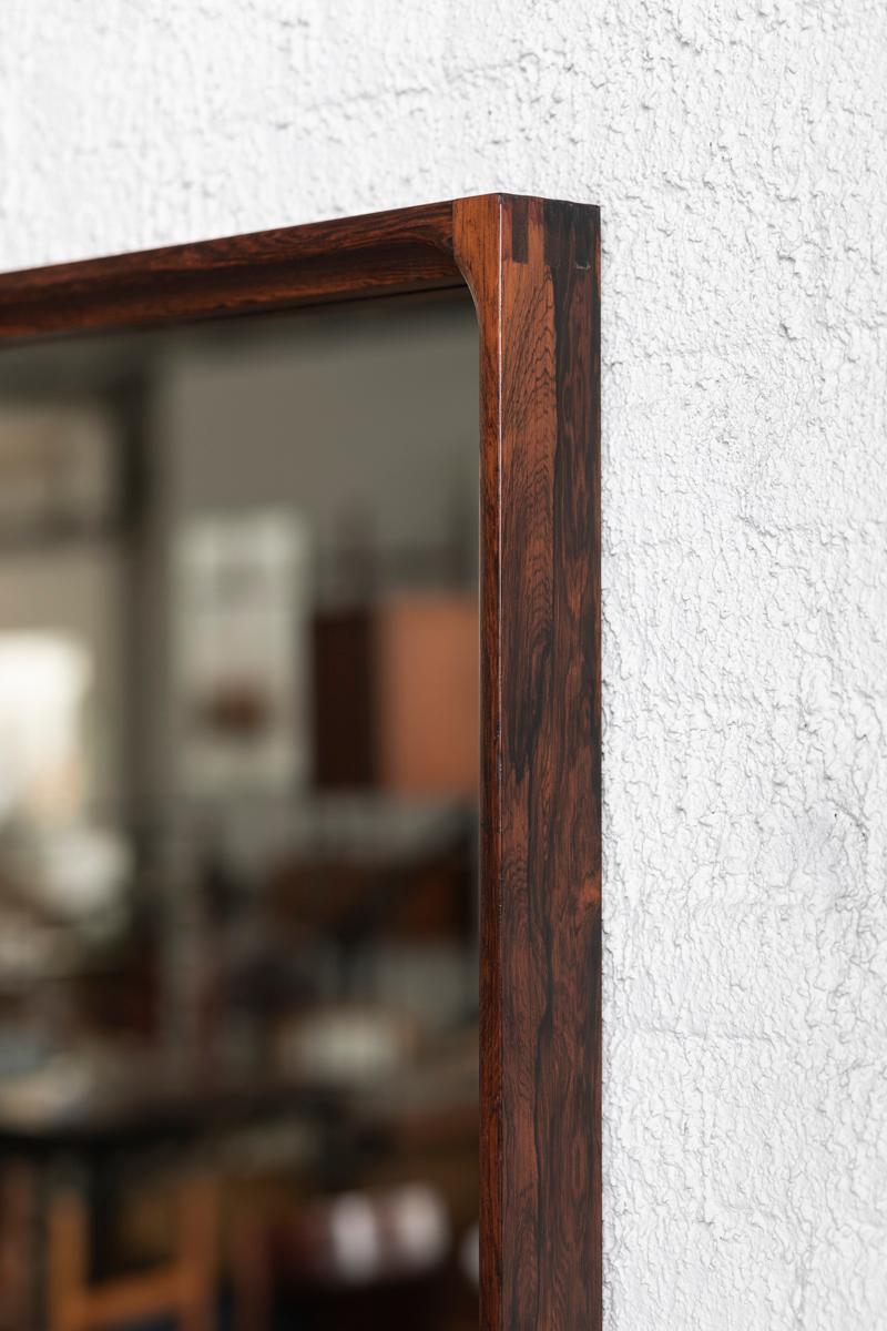 Mirror in Rosewood by Glasmäster Markaryd, Sweden, 1960s In Good Condition In Antwerpen, BE