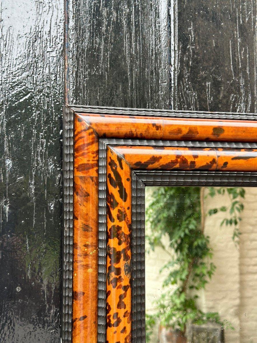 Mirror In Tortoise Shell And Curly Black Wood In The Style Of Antwerp Frames In Excellent Condition For Sale In Honnelles, WHT