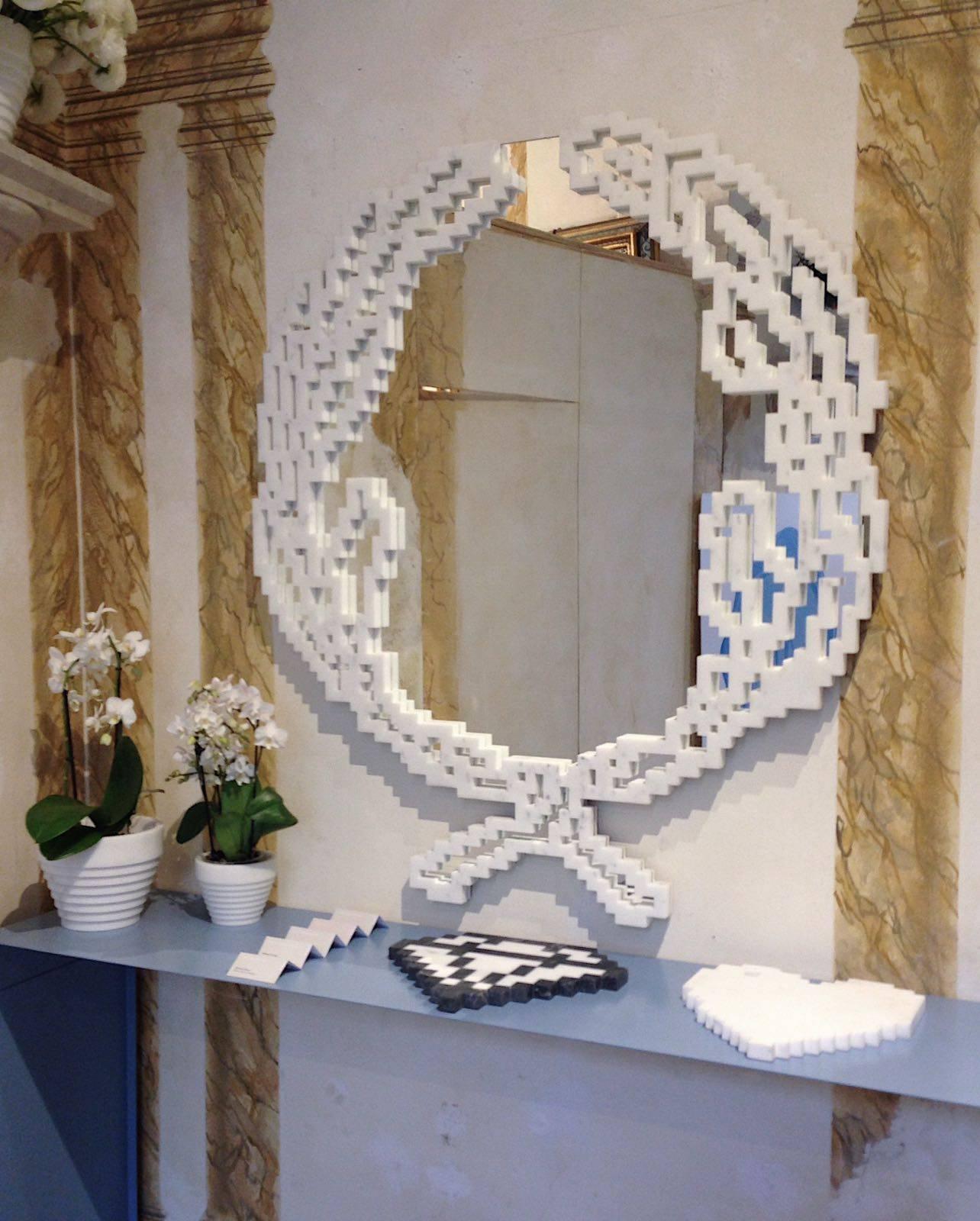 New Modern Mirror in White Marble Large Version, creator Michele Chiossi Stock 1