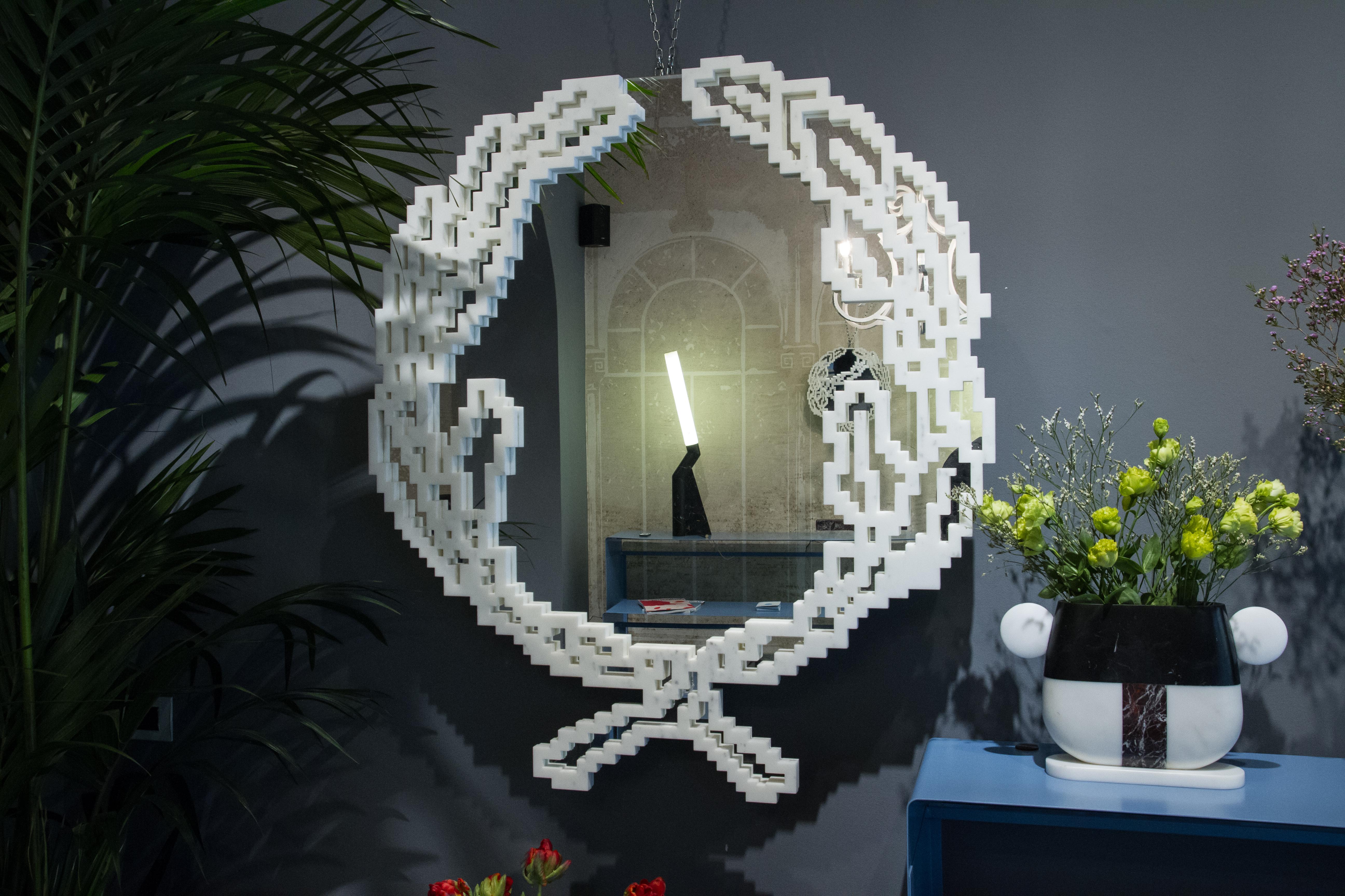 New Modern Mirror in White Marble Large Version, creator Michele Chiossi Stock 2