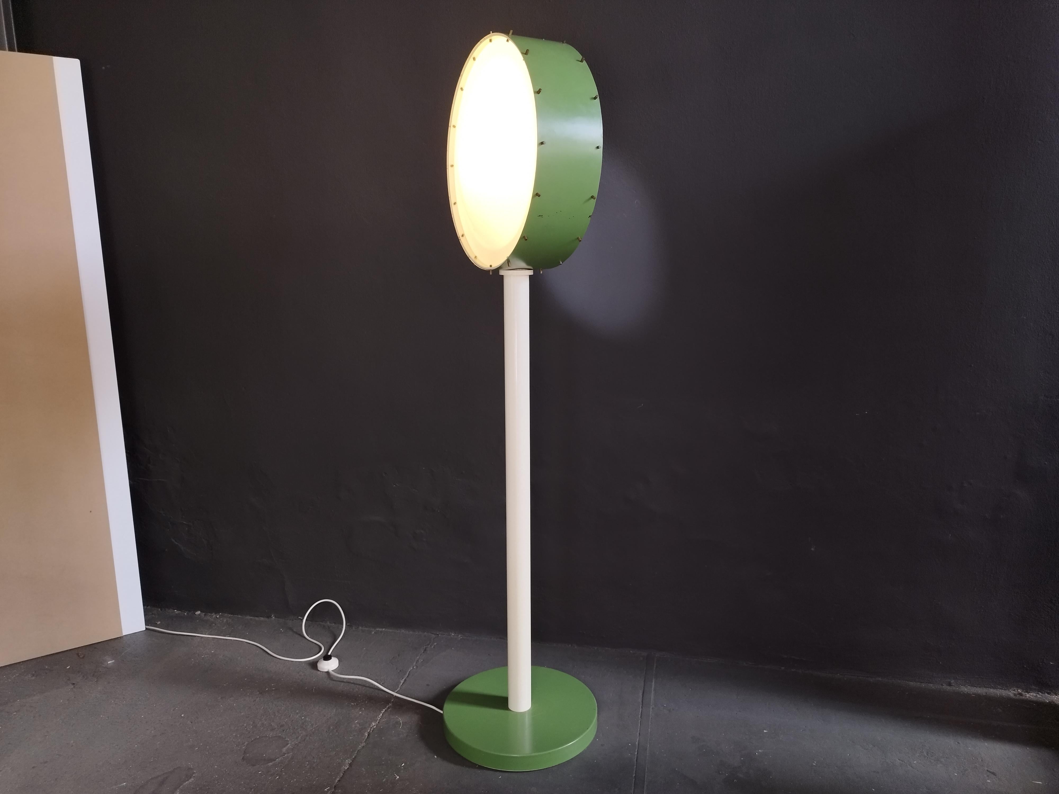 Spiegelnde Lampen im Angebot 4