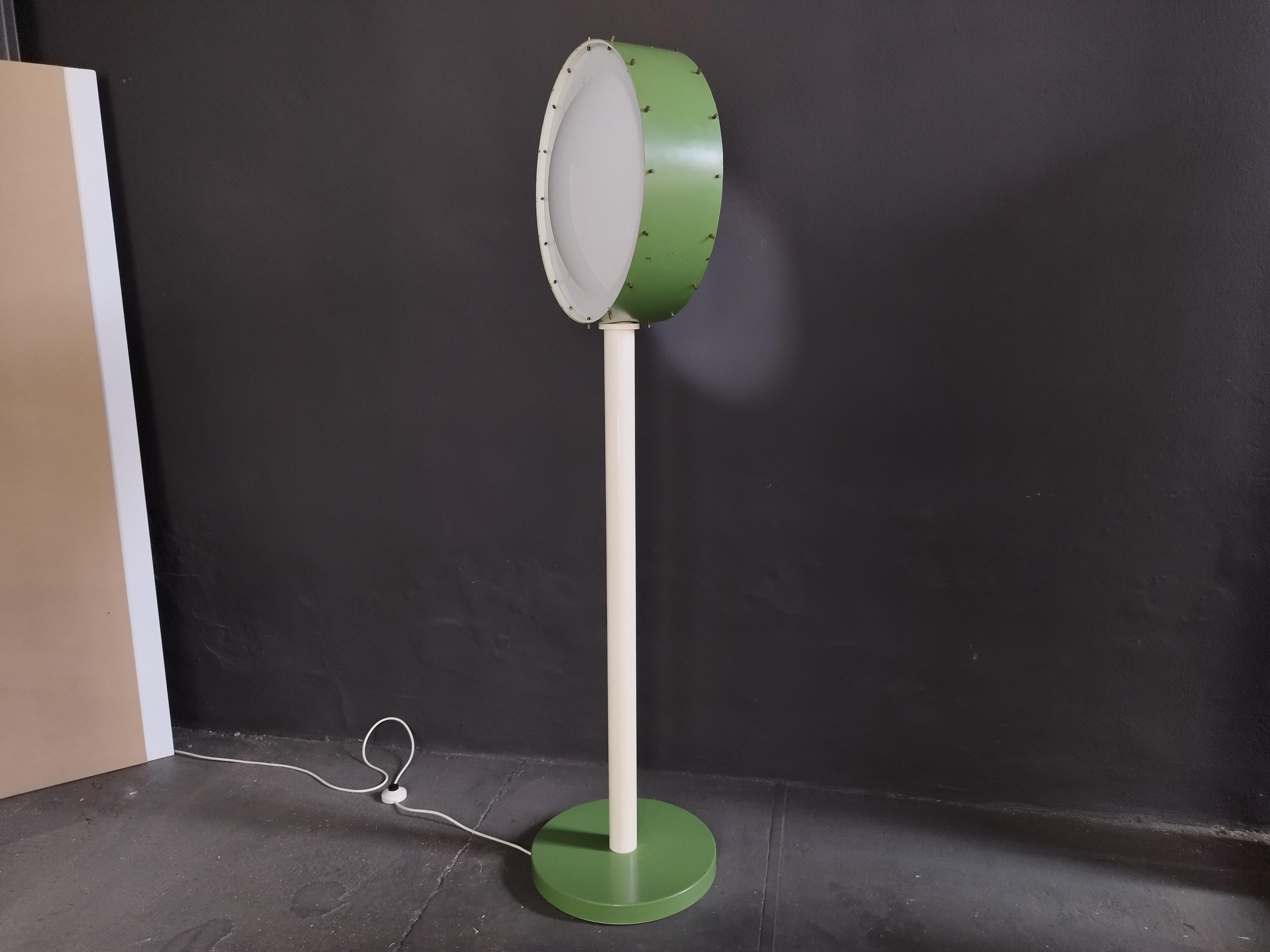 Spiegelnde Lampen im Angebot 5