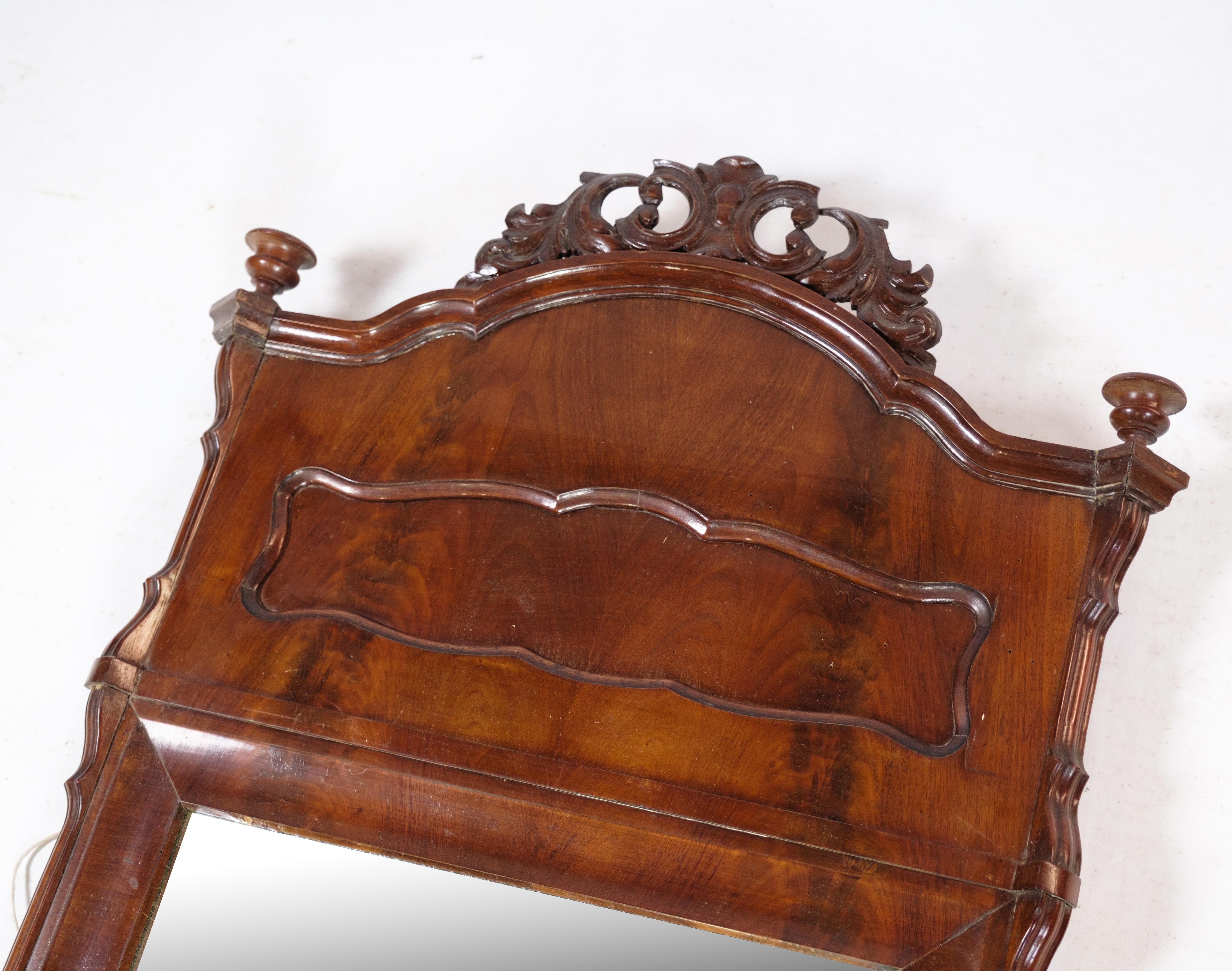 Mirror Made In Mahogany With Carvings From 1880s For Sale 4