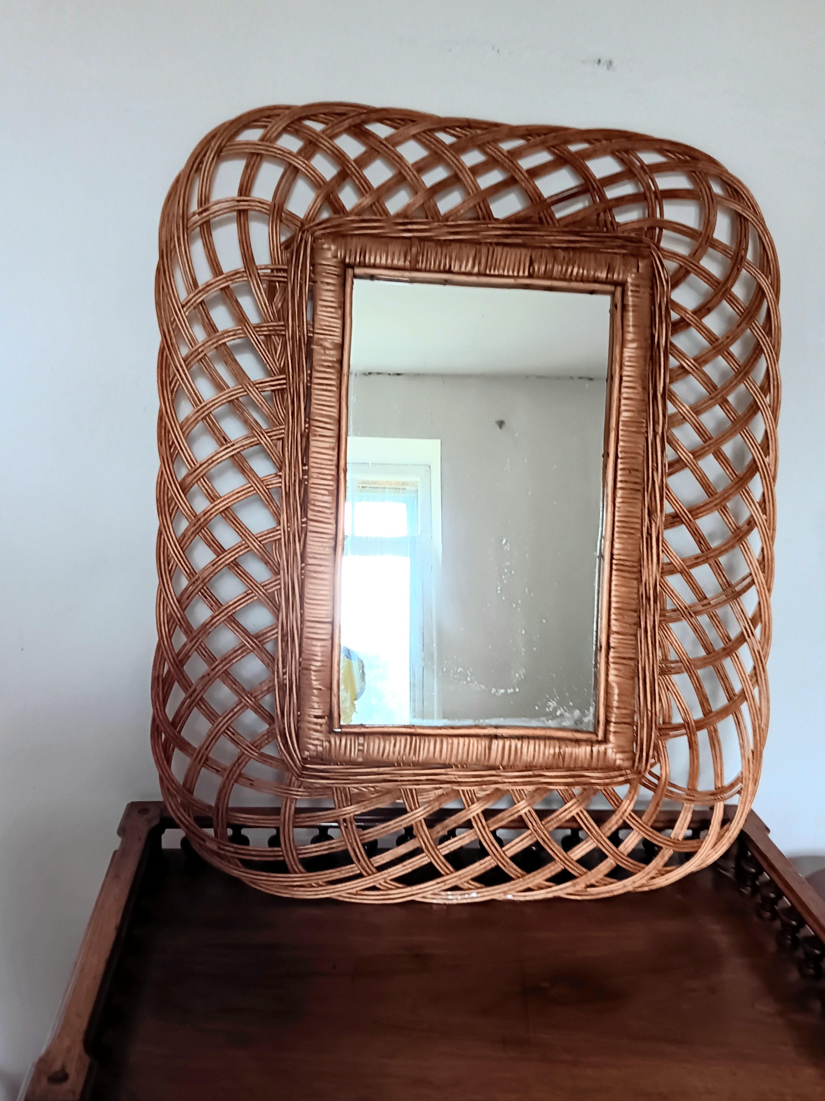 Großer Spiegel Frech Riviere Stil Natürliche Farbe Rattan Mitte des 20. Jahrhunderts Italien 50er Jahre im Angebot 10