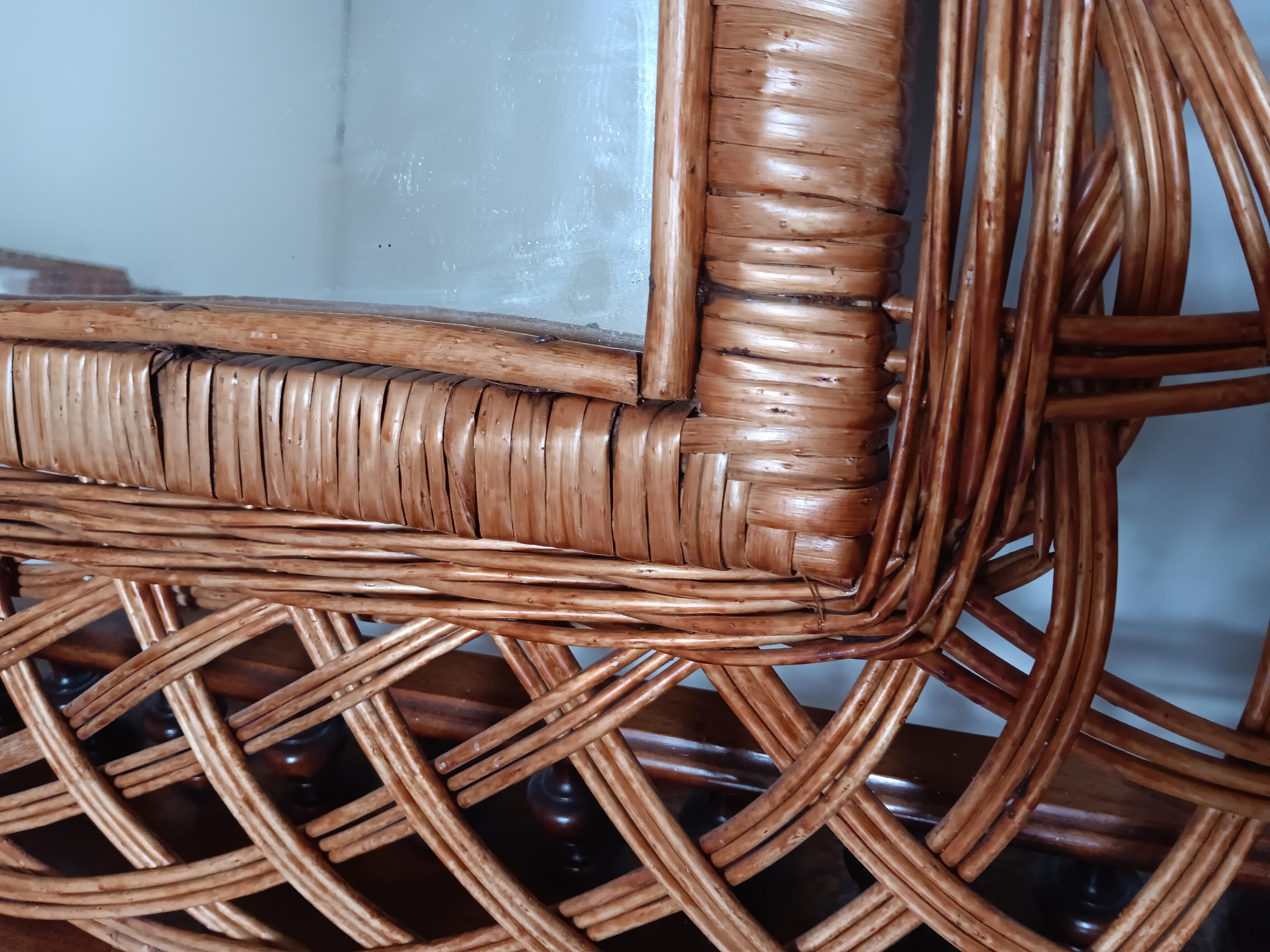 Großer Spiegel Frech Riviere Stil Natürliche Farbe Rattan Mitte des 20. Jahrhunderts Italien 50er Jahre im Angebot 3