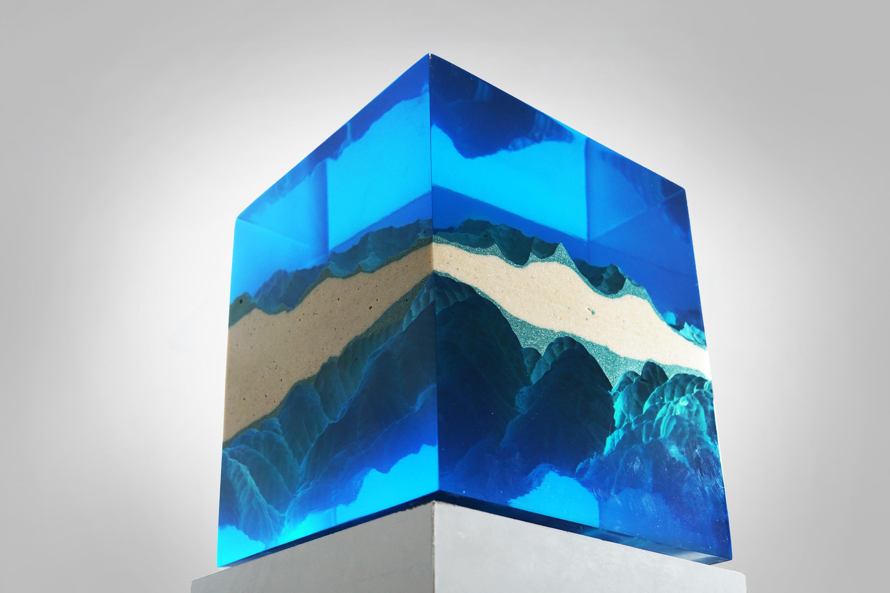 Resin Mirror Mountains Contemporary Sculpture by Eduard Locota Acrylic Glass & Marble For Sale