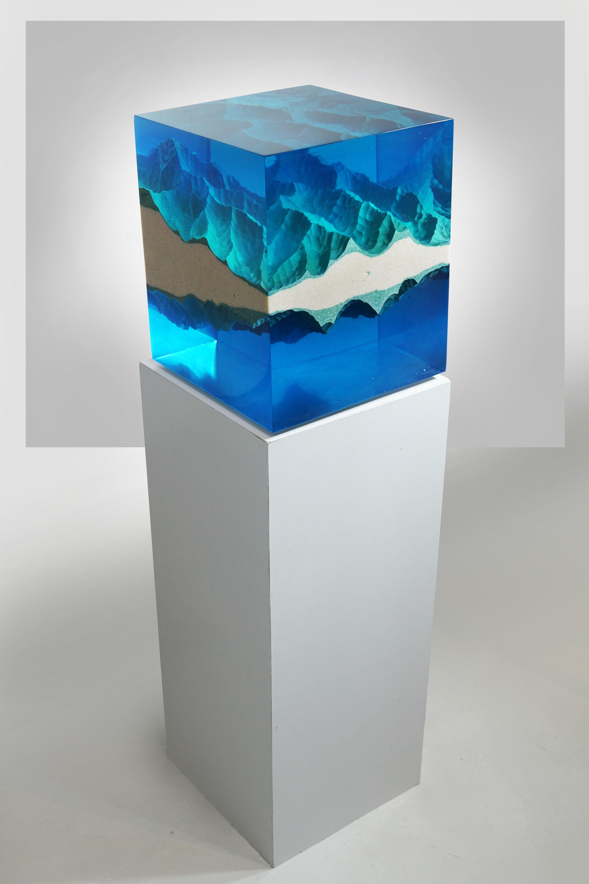 Mirror Mountains Contemporary Sculpture by Eduard Locota Acrylic Glass & Marble For Sale 3