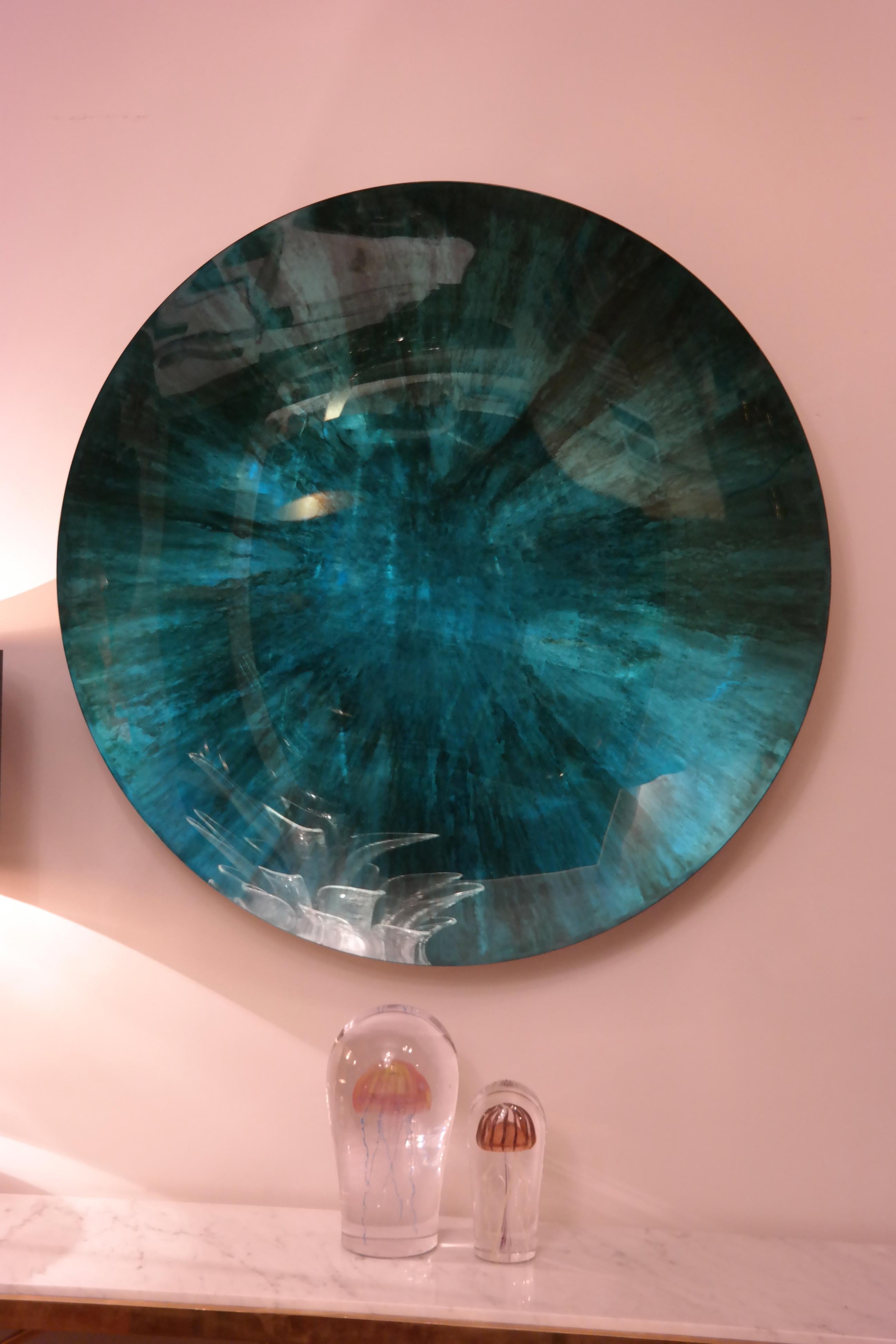 Amazing mirror object by Christophe Gaignon, France 2018, unique piece, concave mirror glass bowl, blue and green reflections, brass mount suspension, signed on the backside. Perfect condition, measures: diameter 89 cm, depth 12.5 cm.