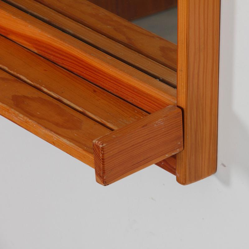 Fin du 20e siècle Miroir produit par Drevokov dans les années 1970 en vente