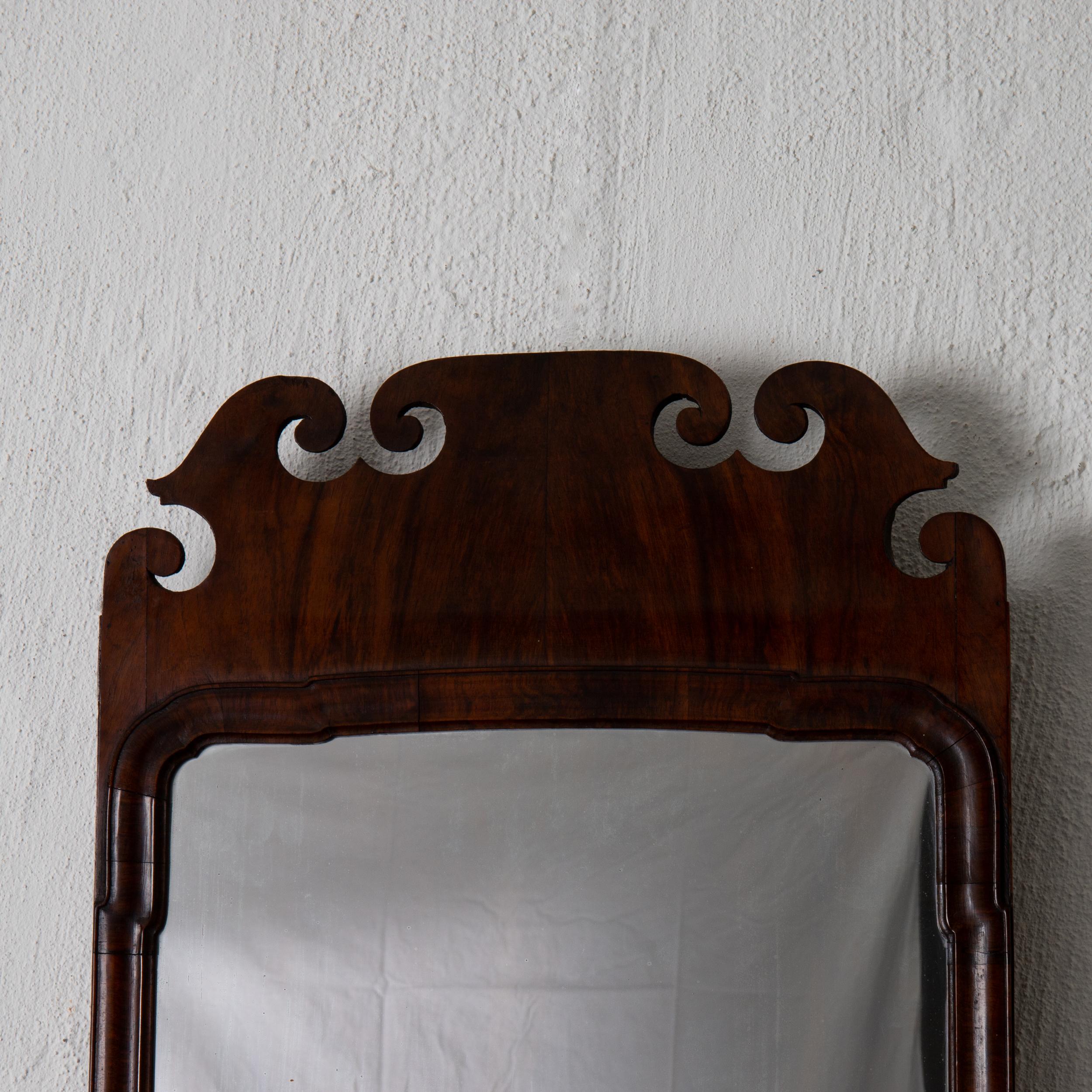 Mirror Sconce Large English 18th Century Mahogany 2 Candleholders England In Good Condition For Sale In New York, NY