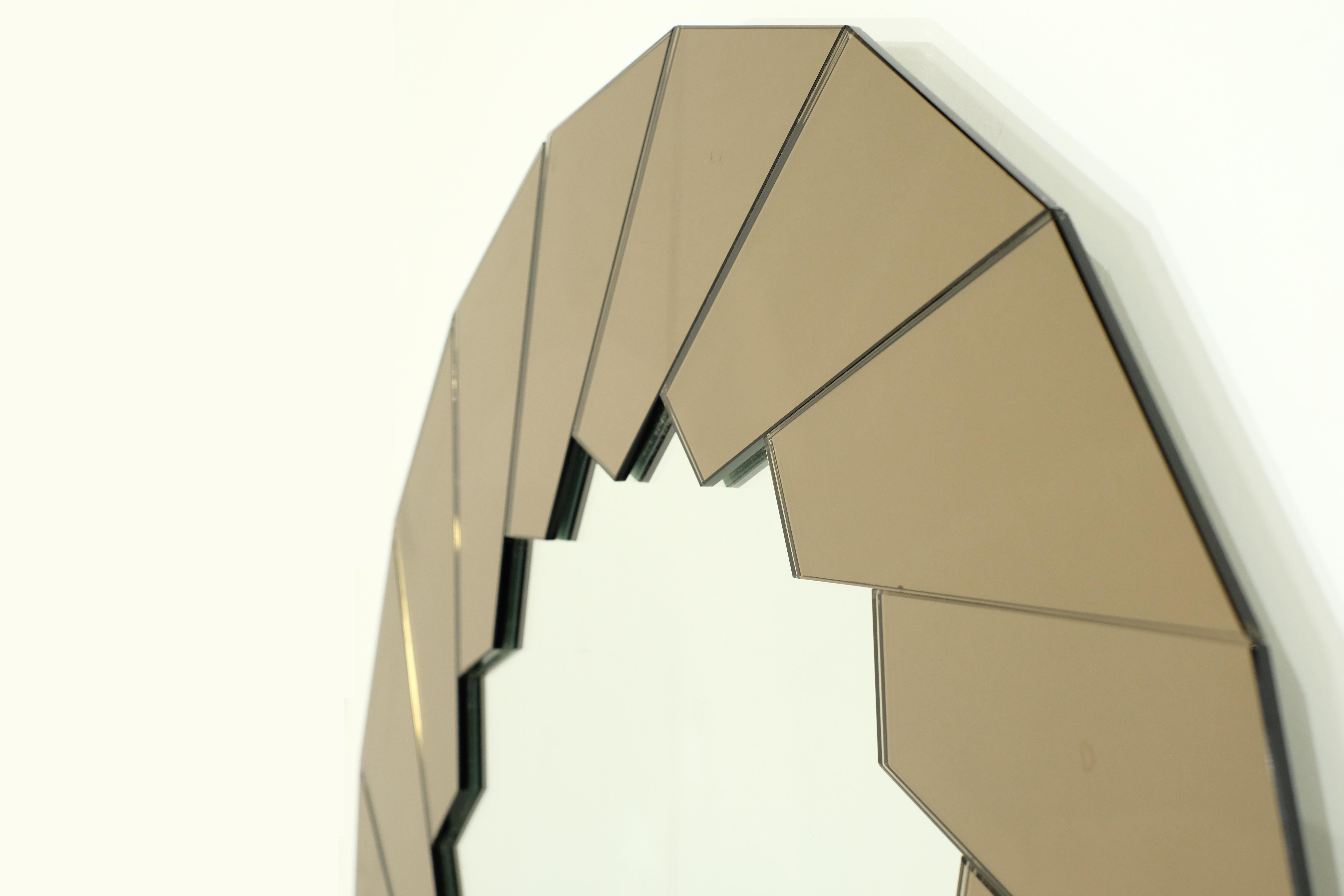 20th Century Mirror Semiramide attributed to Gae Aulenti for Fontana Arte - 1970s For Sale