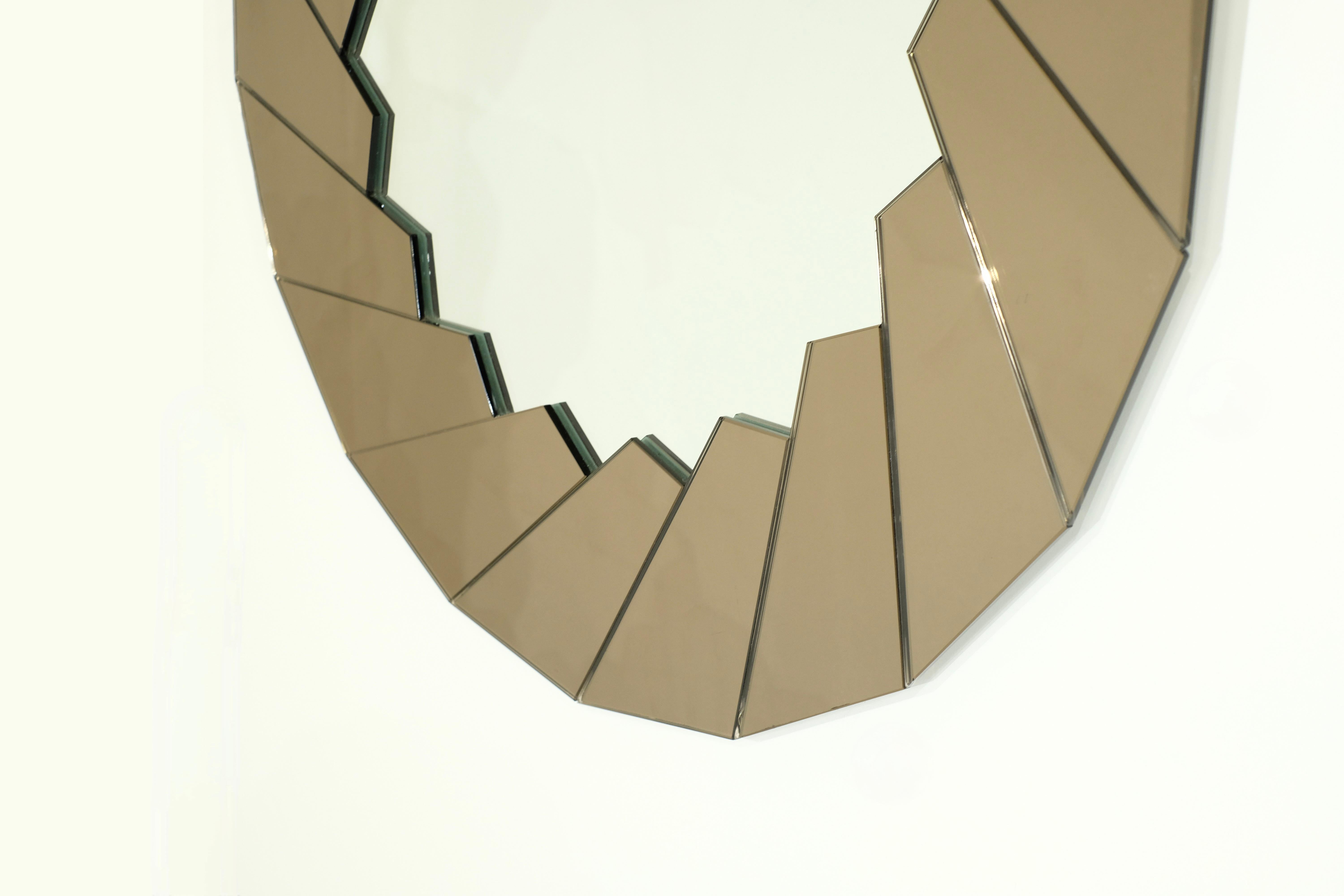 Metal Mirror Semiramide attributed to Gae Aulenti for Fontana Arte - 1970s For Sale