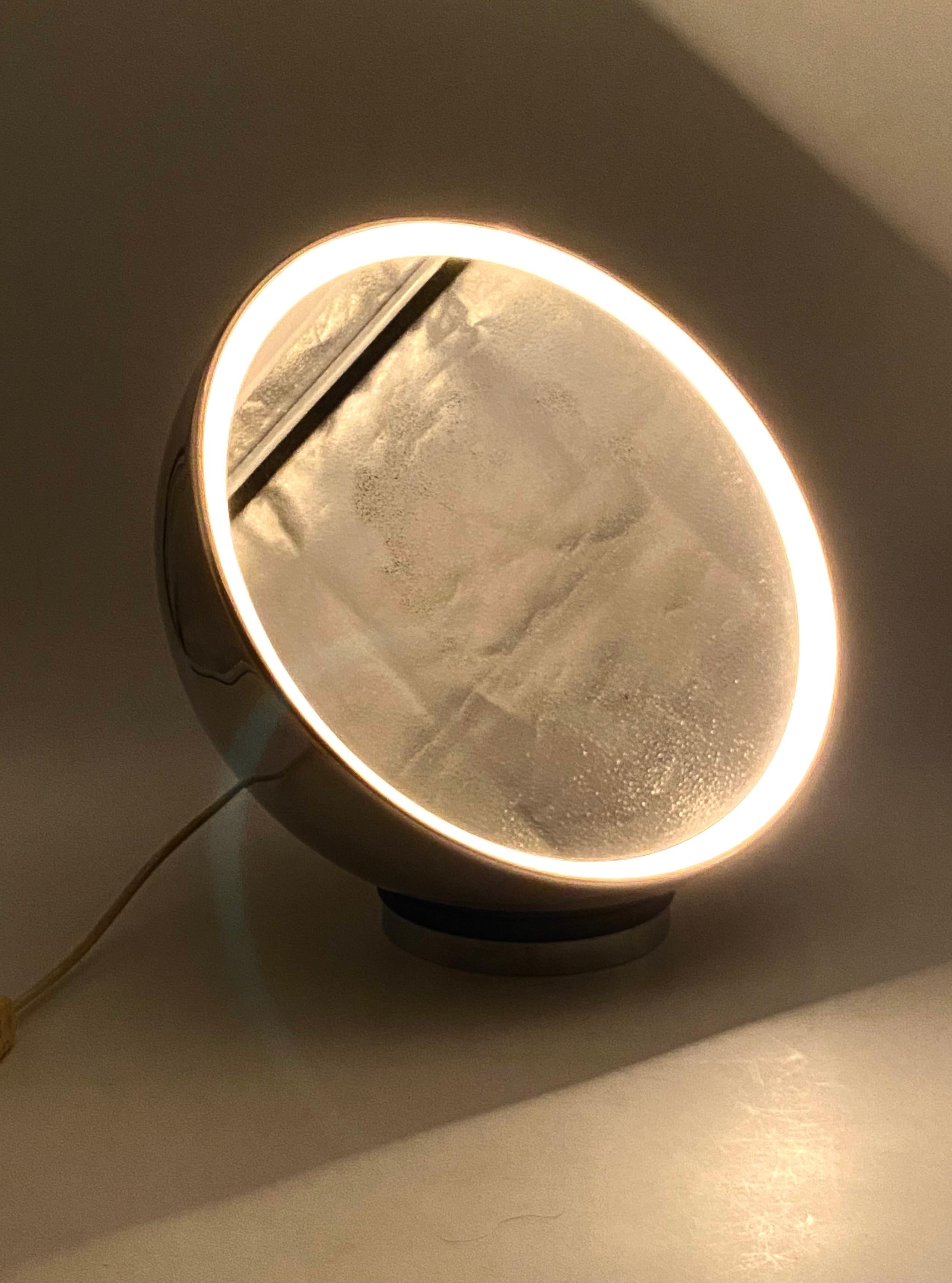 Lampe de table sphérique en miroir, Italie, années 1970 en vente 10