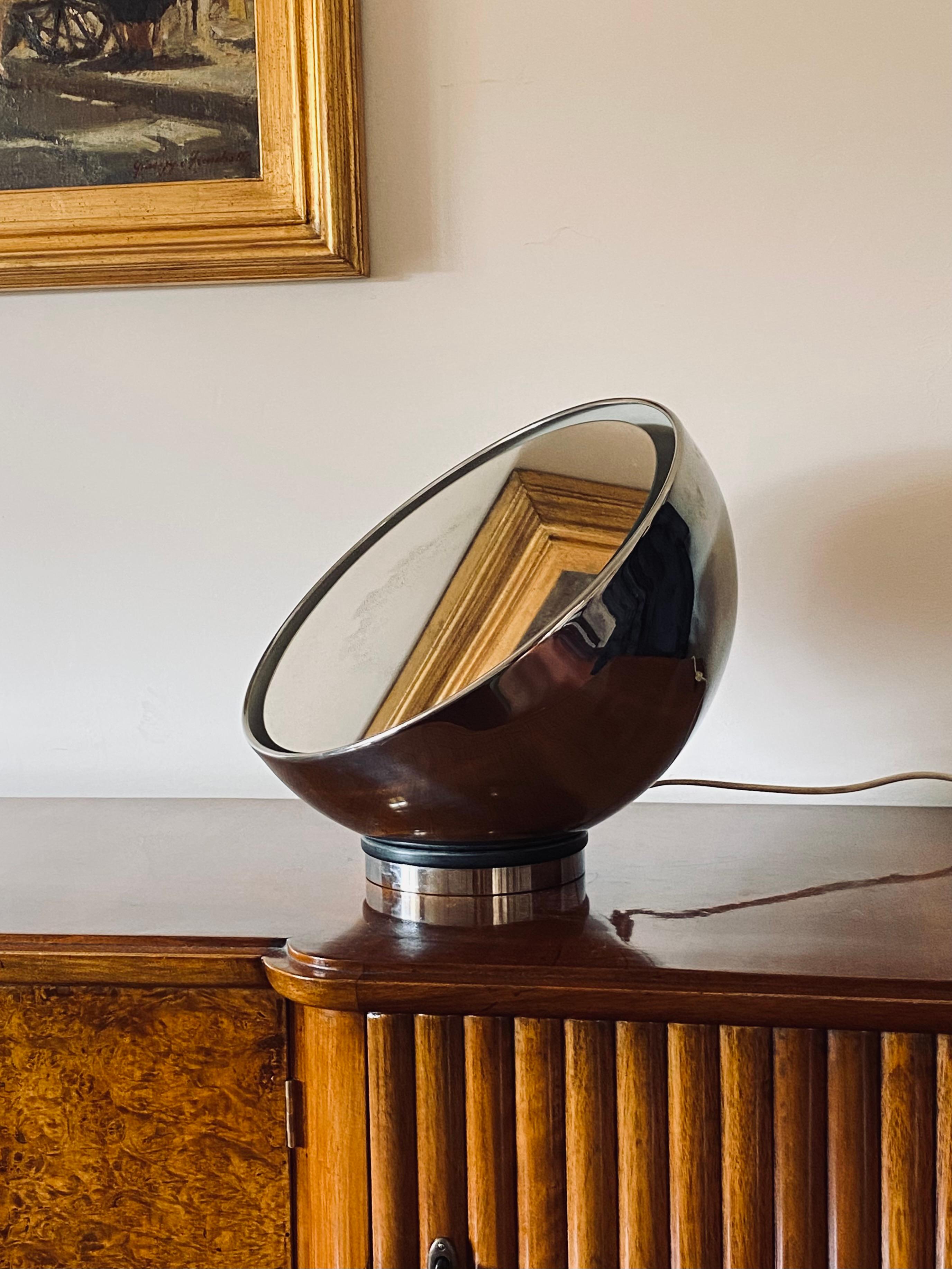 Métal Lampe de table sphérique en miroir, Italie, années 1970 en vente