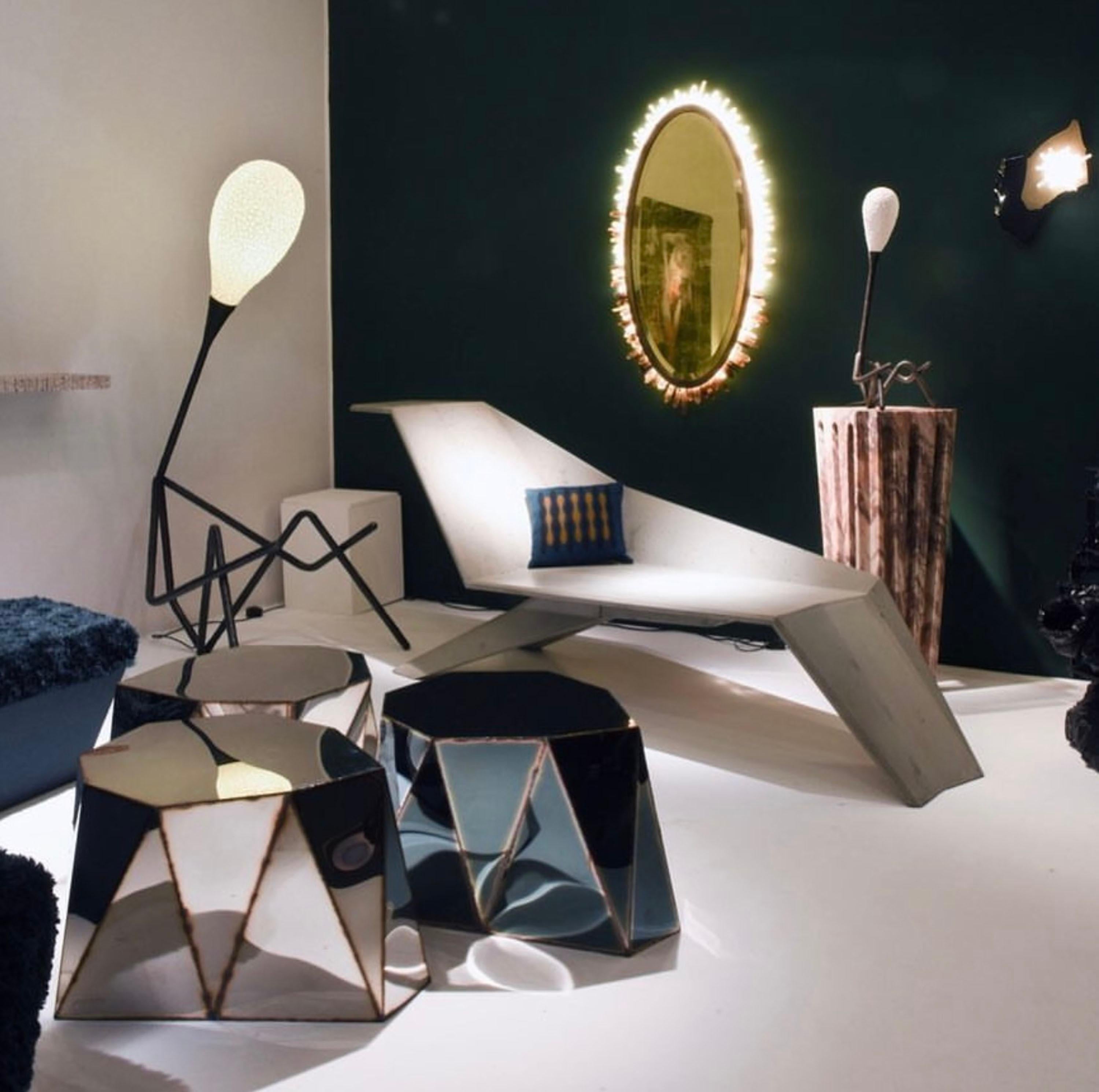 Mesa Mirror de acero inoxidable soldado pulido espejo de Julian Mayor Posmoderno en venta