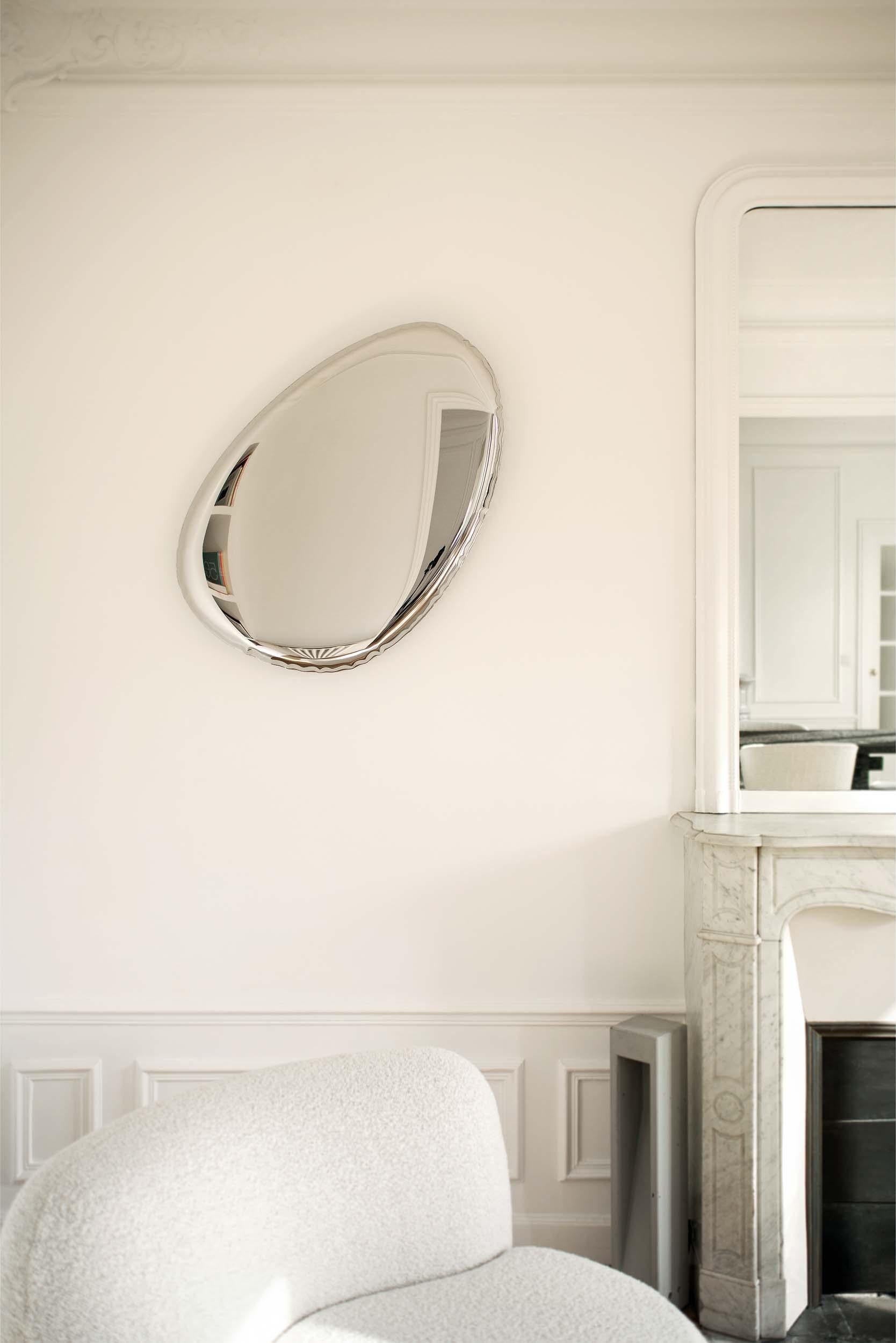 Tafla O4.5 contemporary mirror by Zieta.
(New model created in 2020)

Delivered with certificate signed by the artist: Oskar Zieta for Zieta Studio.

Polished stainless steel
Measures: 86 x 57 x 6 cm.


Zieta is best known for his collection of