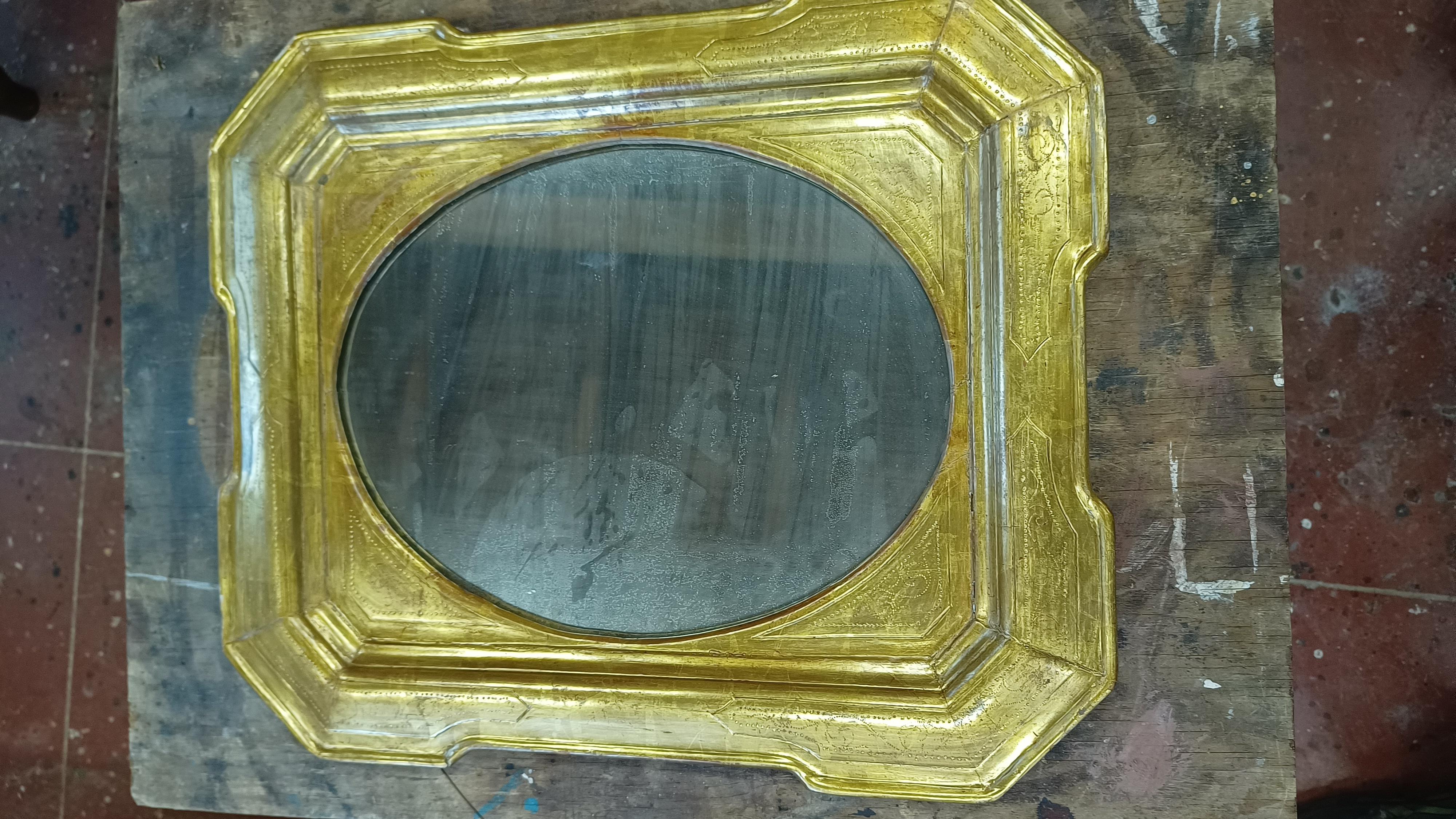 Italian Mirror tray gilded with gold leaf, early 19th , Italy For Sale